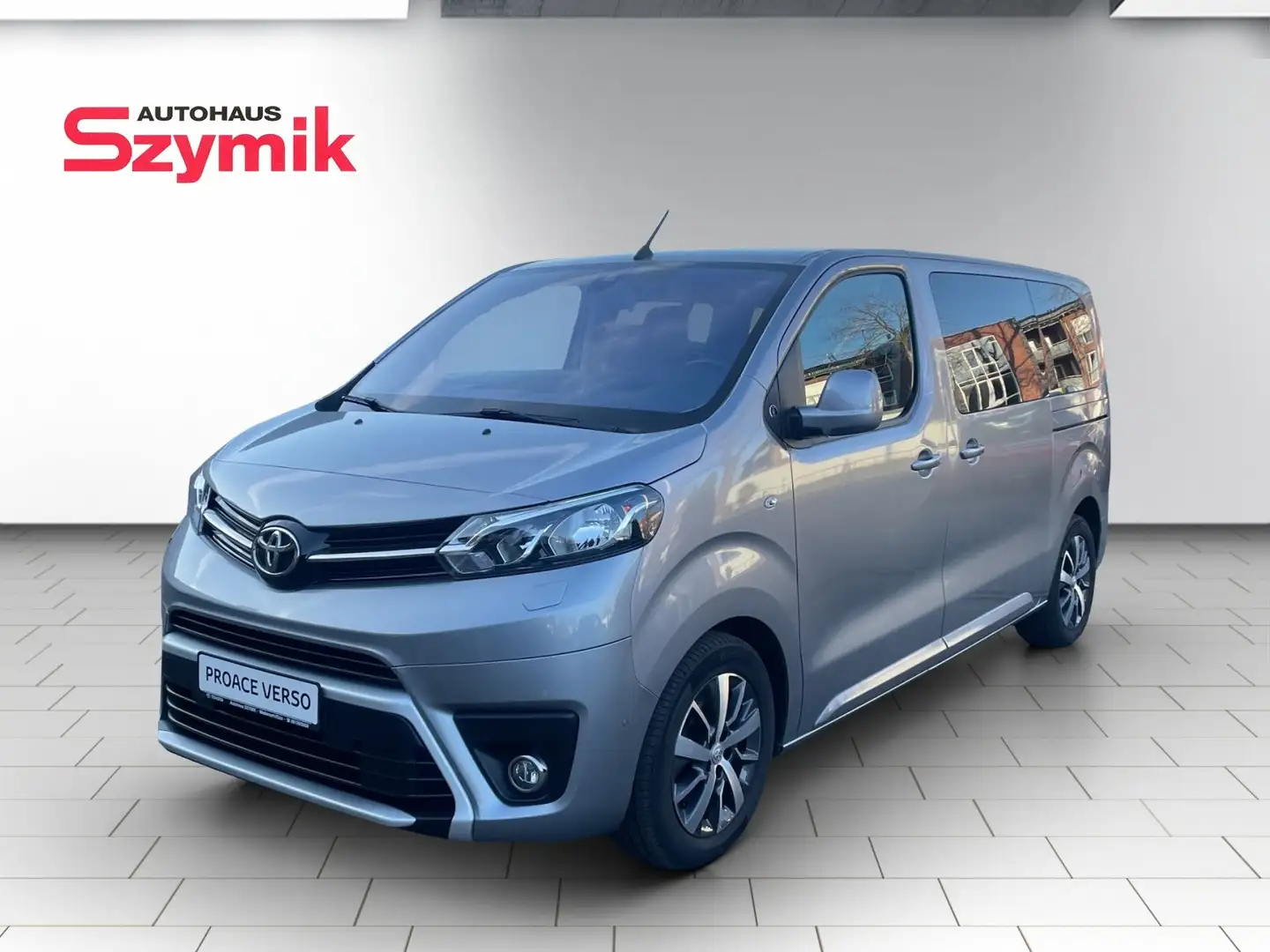 Toyota Proace 2,0-l-D-4D L1 (8-Si.) Verso Team D Silber - 1