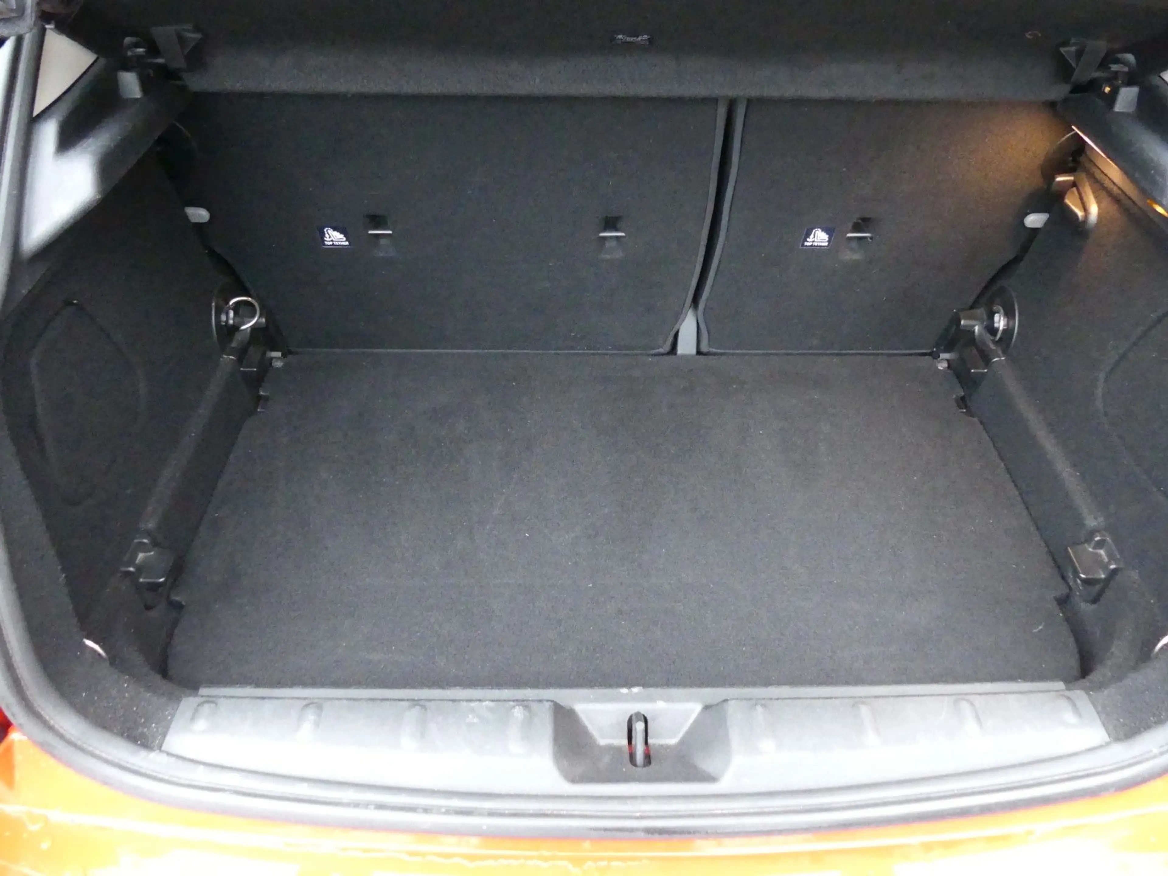 MINI Cooper D Mini 5-trg. Cooper D — photo 12