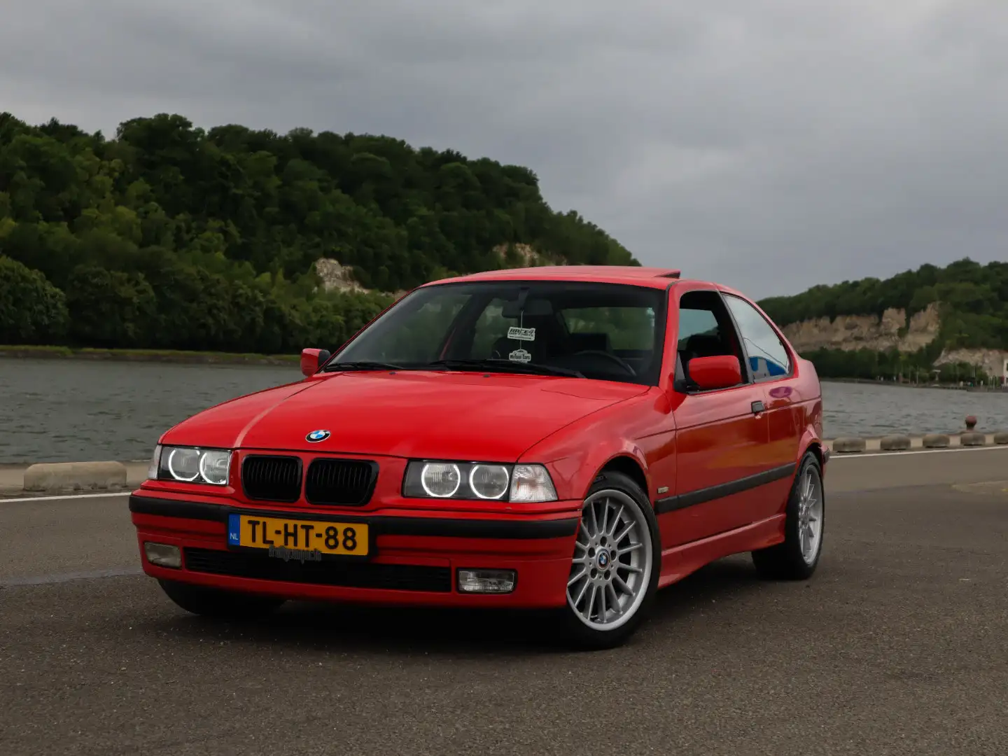 BMW 323ti AUT Sport Leder interior Rood - 1