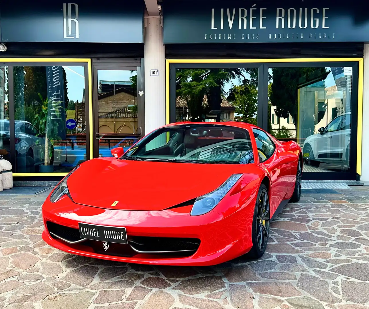 Ferrari 458 Spider 4.5 dct Rot - 1
