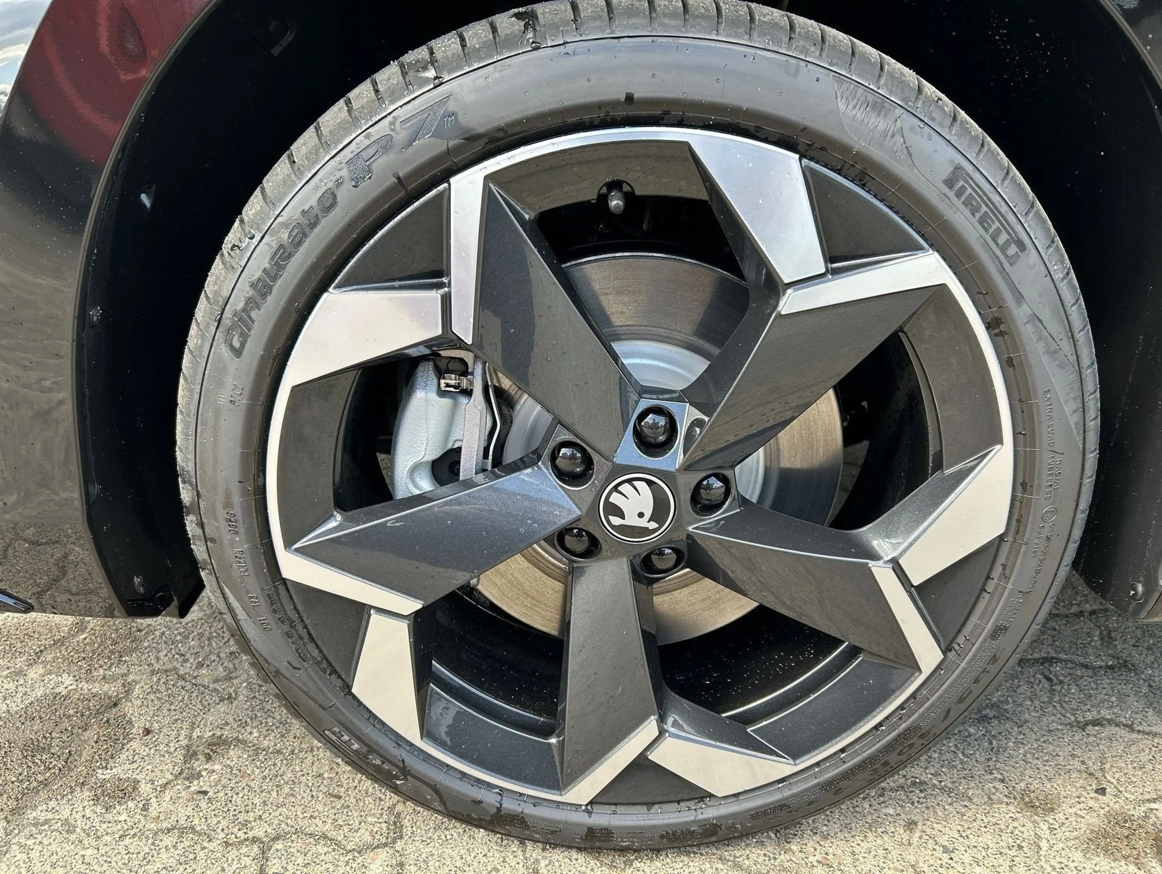 Skoda Superb Combi 2.0 TDI 4x4 W Sportline 4x4 CarPlay — photo 11