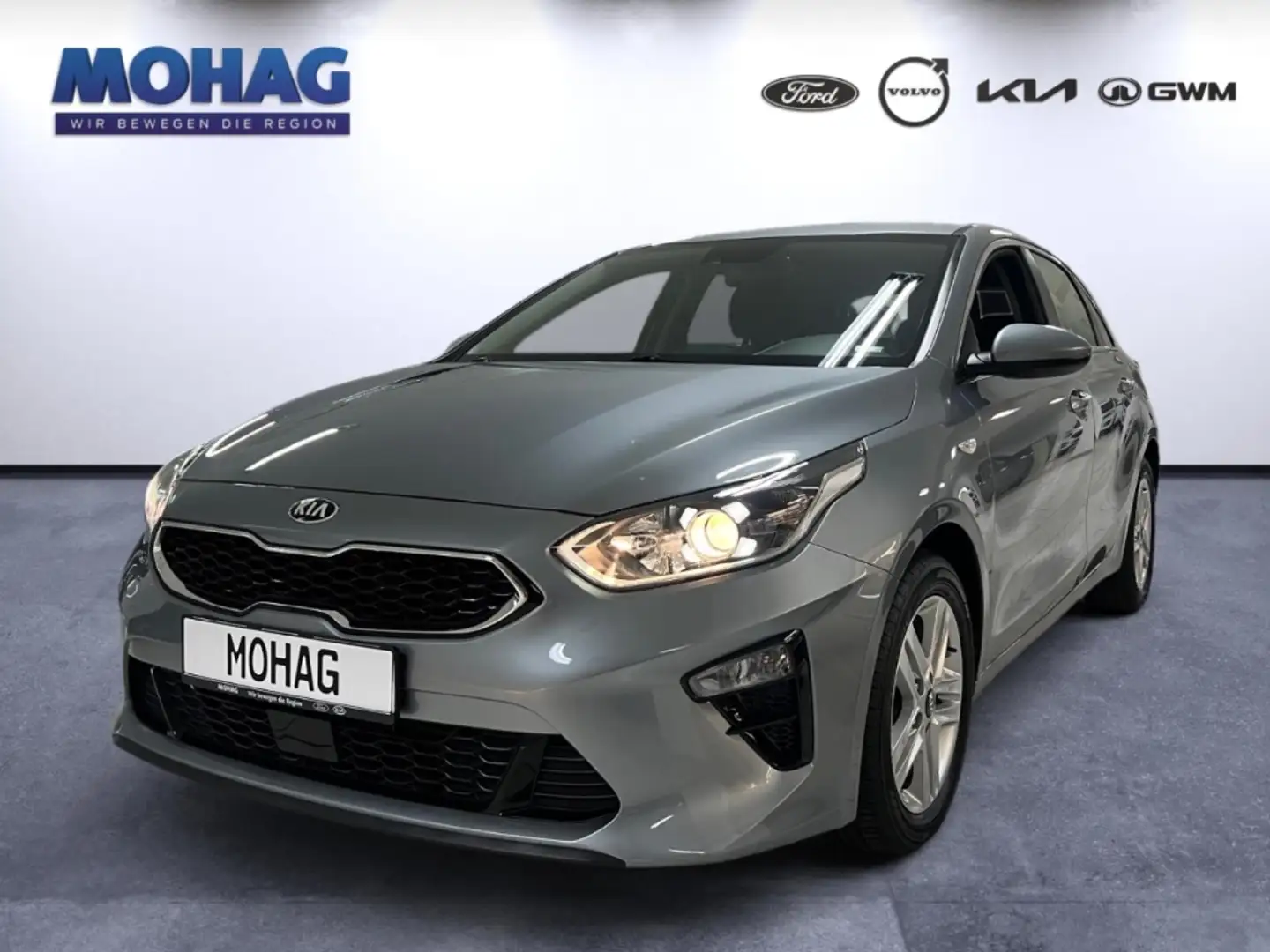 Kia Ceed / cee'd Vision 160PS*AUTOMATIK*NAVI*PDC*KLIMA* Argent - 1