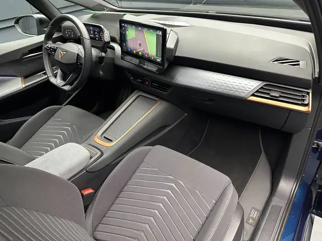 Cupra Born view 12