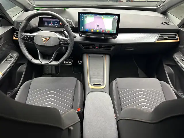 Cupra Born view 13