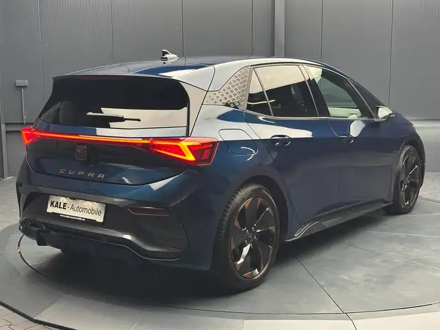 Cupra Born view 5