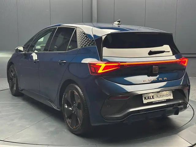 Cupra Born view 3