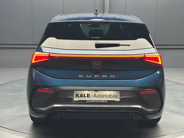 Cupra Born view 4