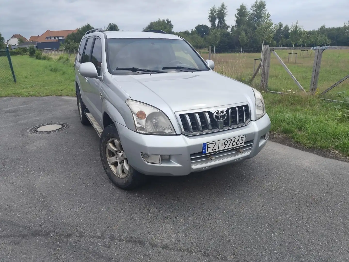 Toyota Land Cruiser 120 Prado 3.0 D-4D Argent - 1