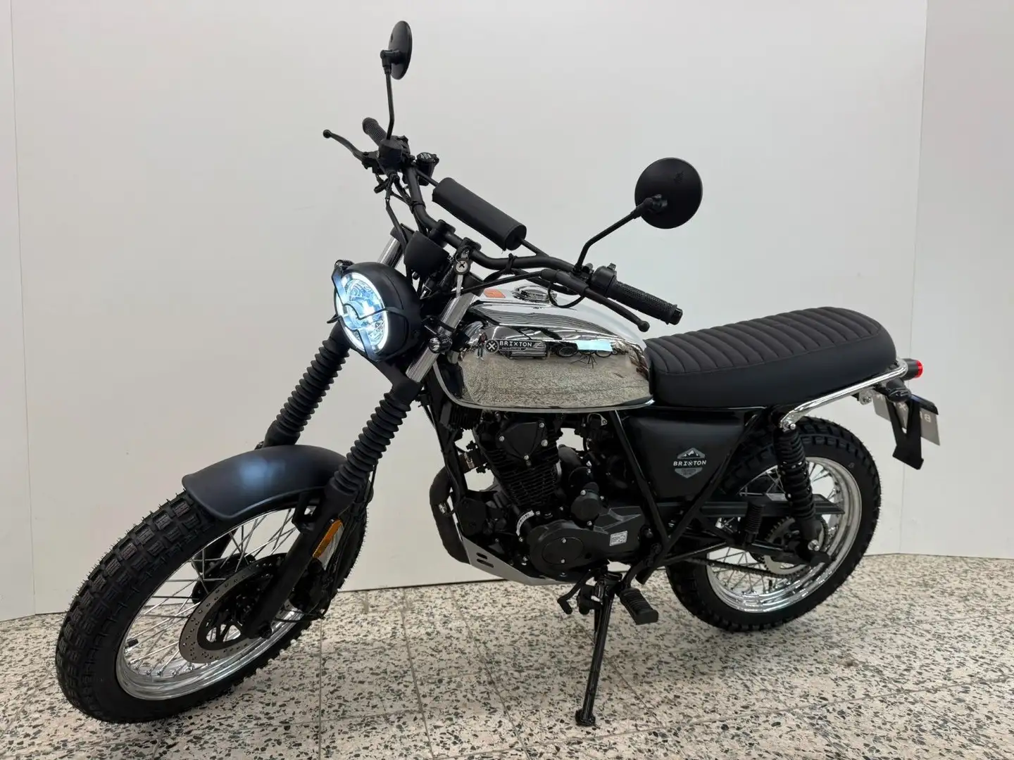 Brixton Felsberg 125 XC Knaller Preis !!! Bis .04.2026 Negro - 2