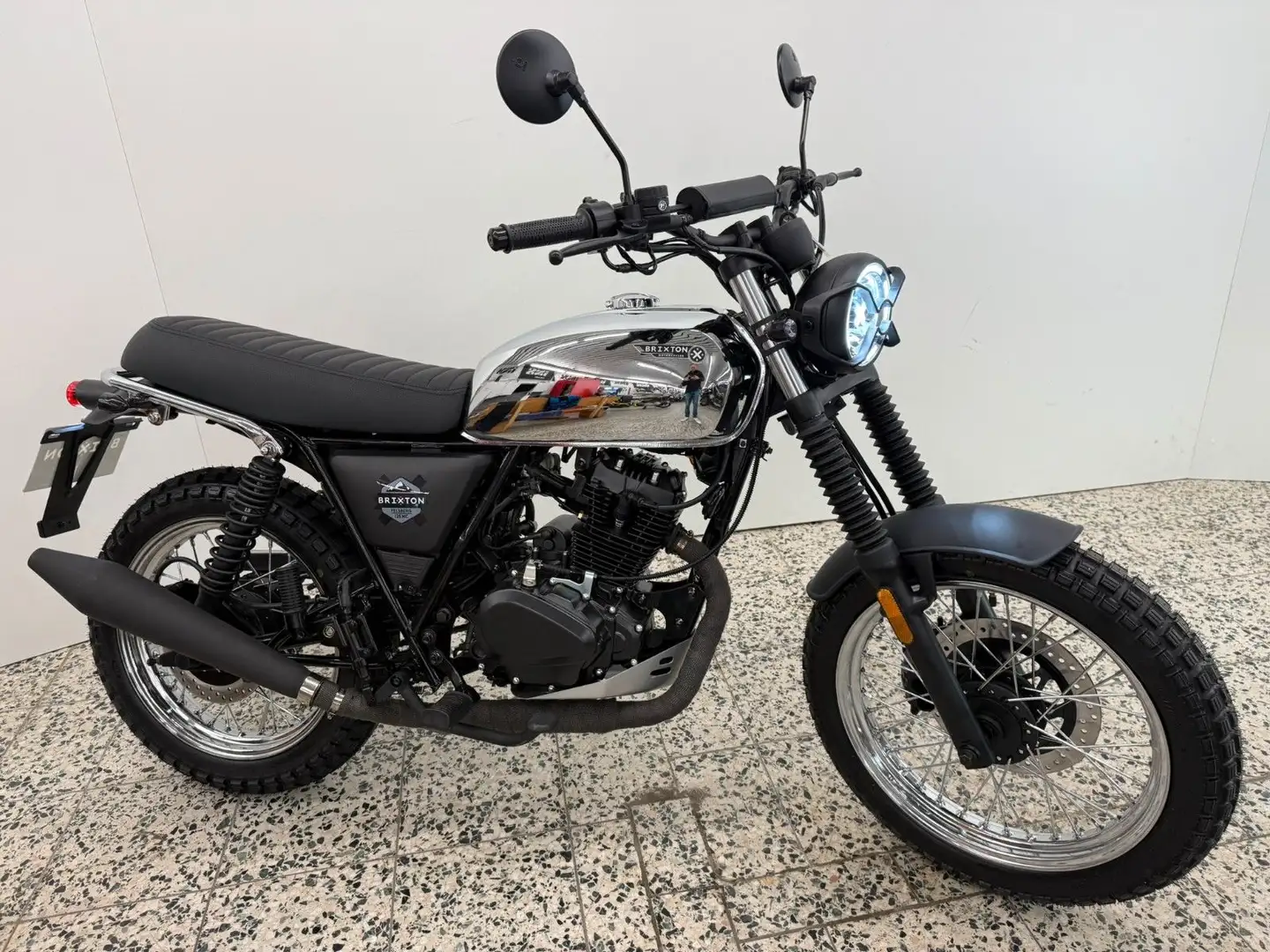Brixton Felsberg 125 XC Knaller Preis !!! Bis .04.2026 Negro - 1