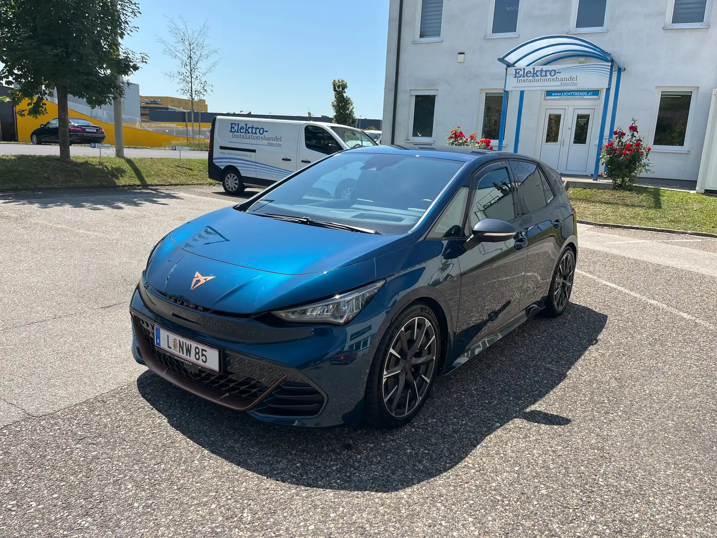 CUPRA Born 77kWh e-Boost Bleu - 2