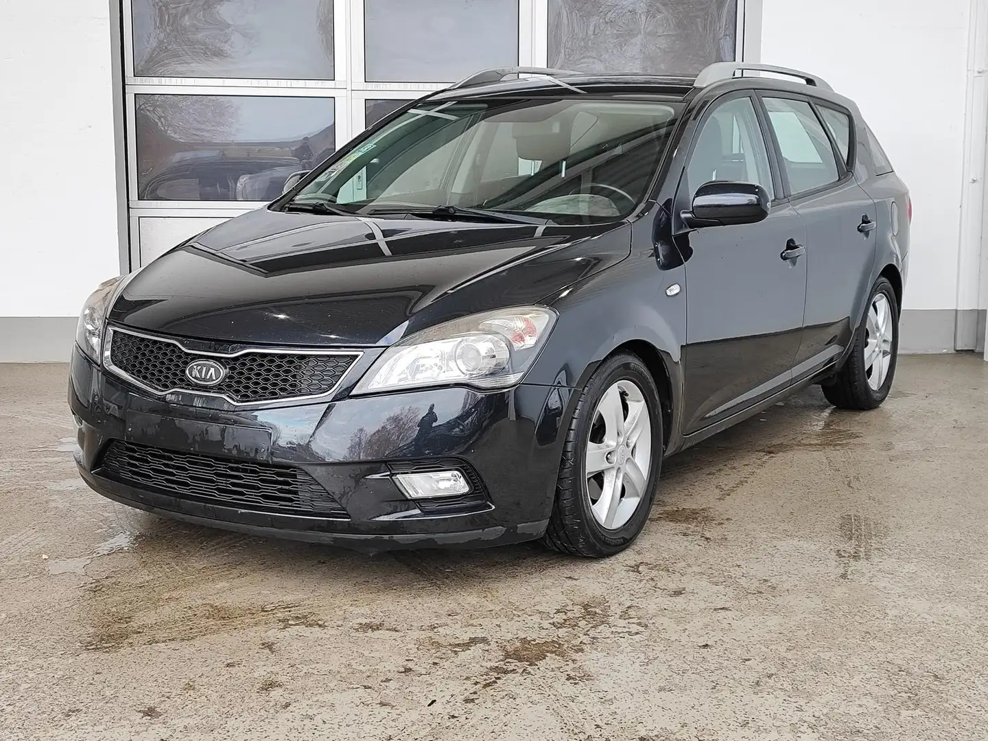 Kia Ceed SW / cee'd SW 1.6 CRDi Edition 7 Klima|SHZ|Navi Schwarz - 2