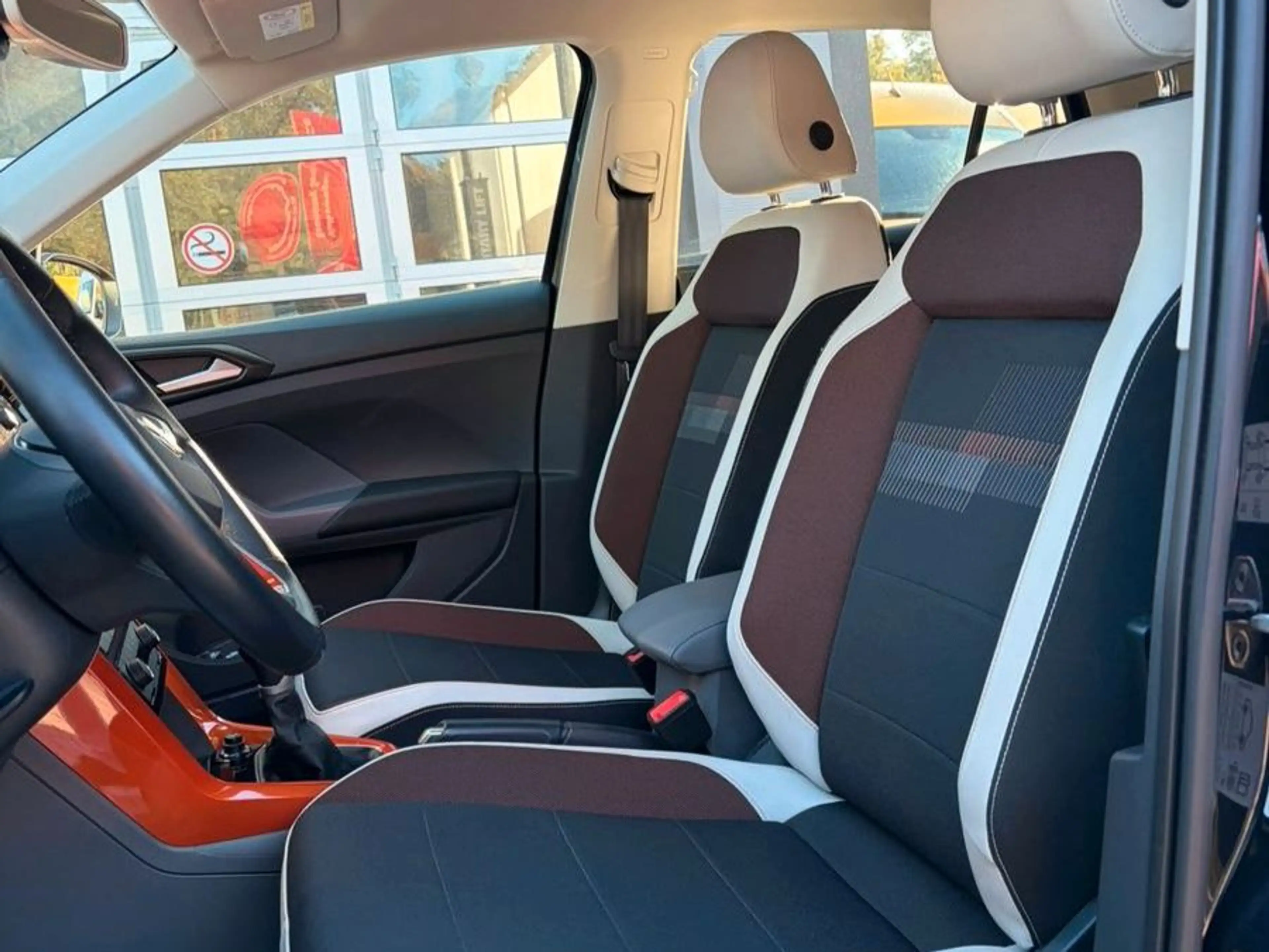 Volkswagen T-Cross Life +NAV+KAM+SHZ — photo 8