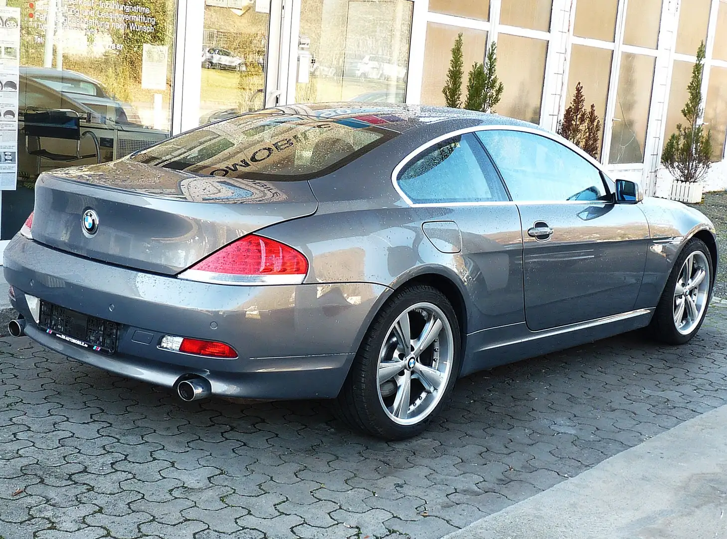 BMW 645 645 CI SMG**Traumcoupe**Indiv.-Stratus Met.*44TKM* Šedá - 1