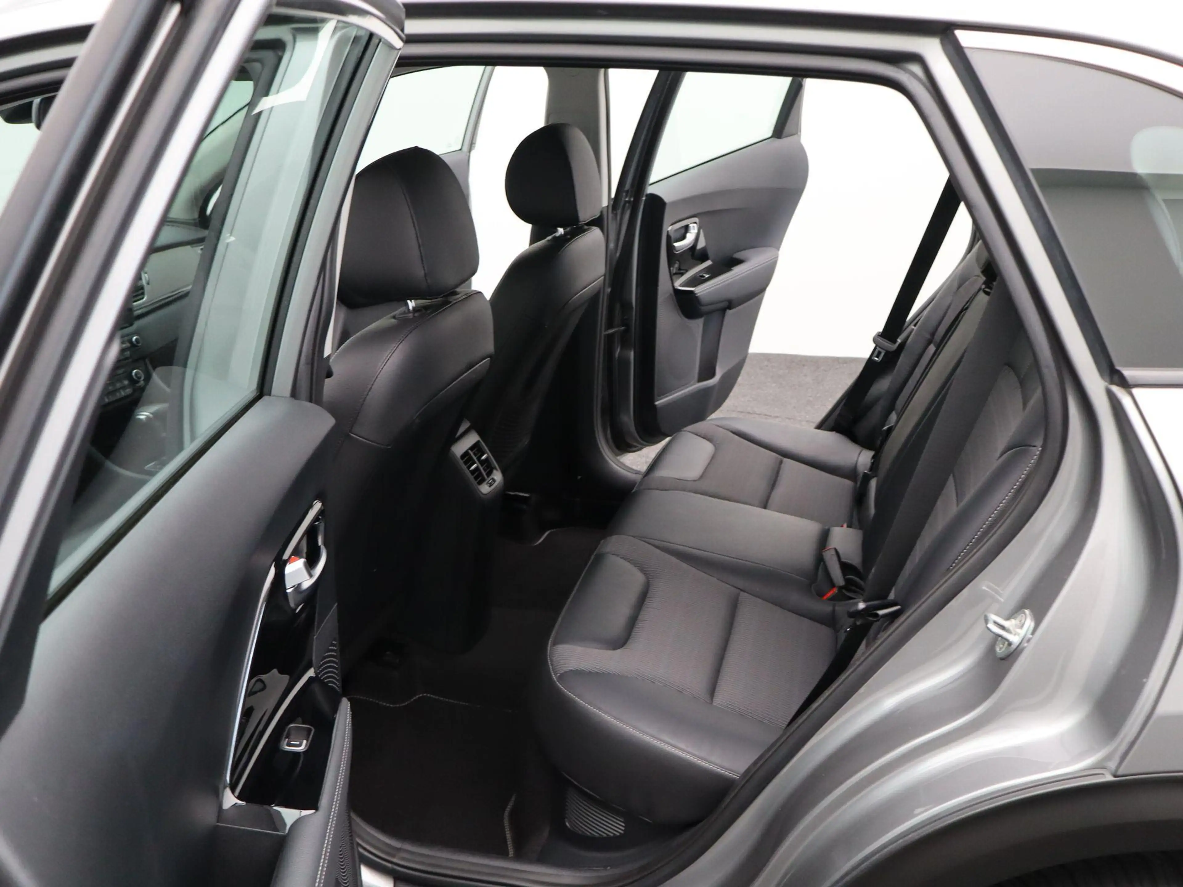 Kia Niro 1.6 GDi Hybrid DynamicLine | TREKHAAK | Climate Co — photo 12