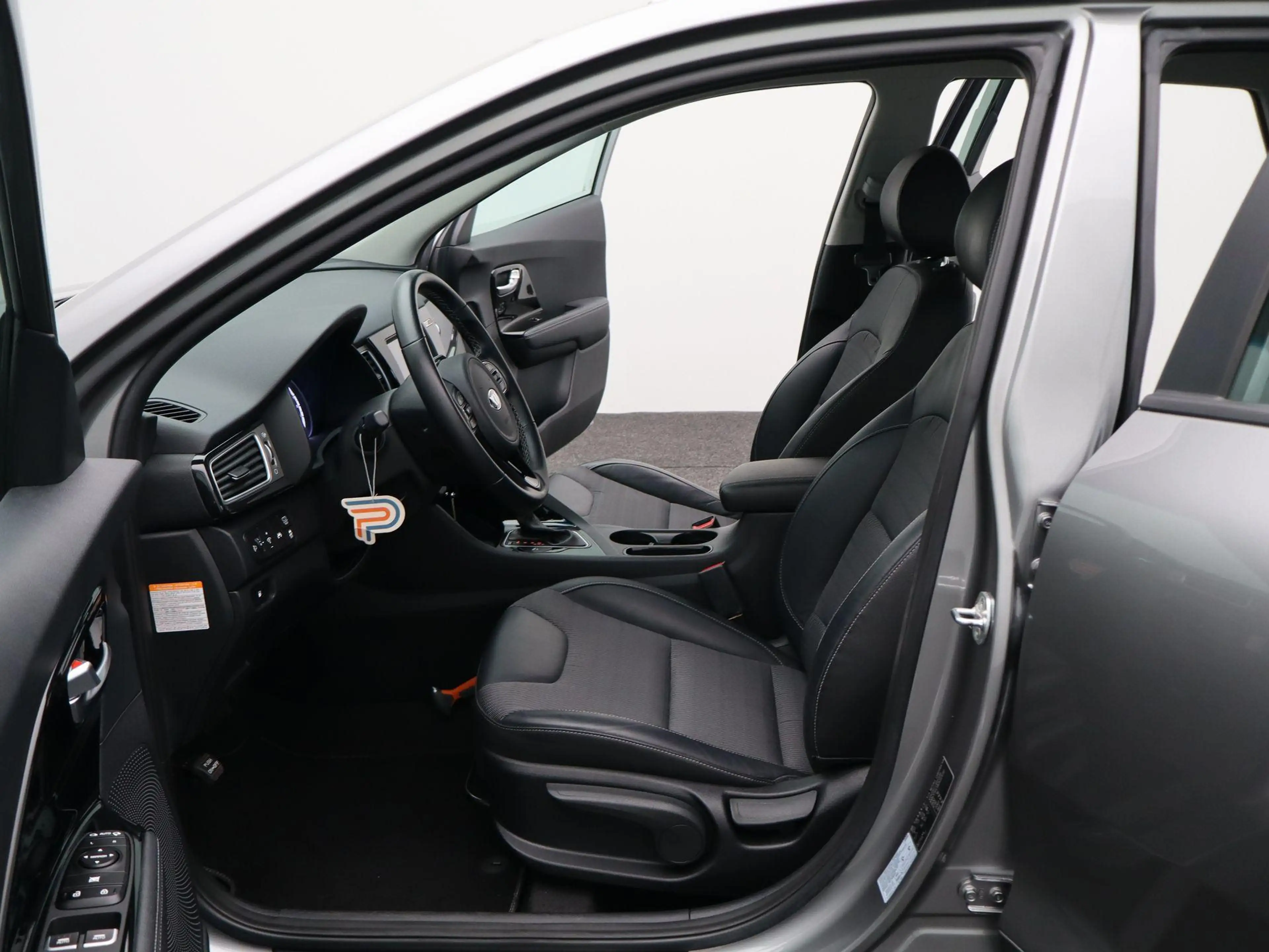 Kia Niro 1.6 GDi Hybrid DynamicLine | TREKHAAK | Climate Co — photo 11