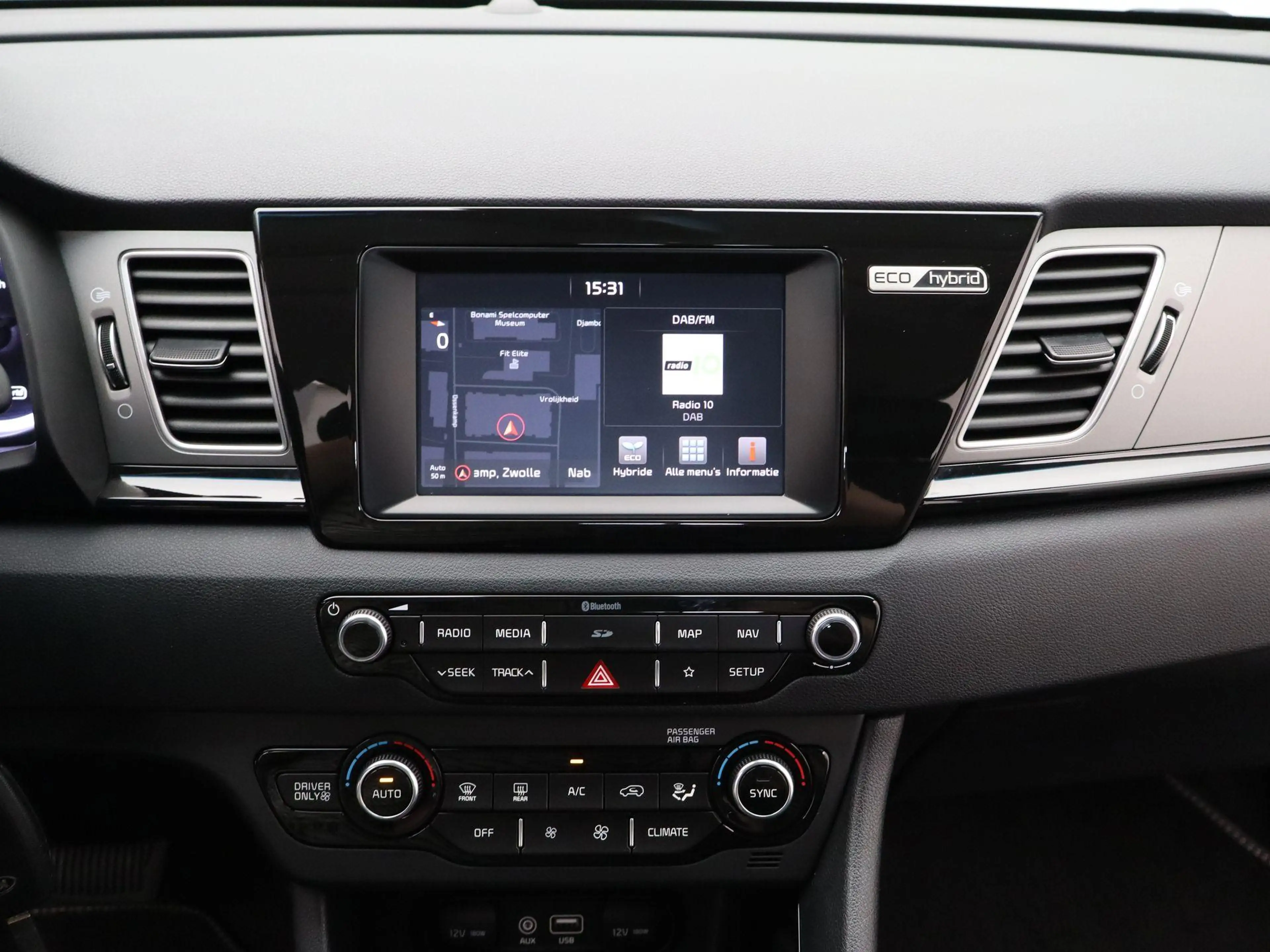 Kia Niro 1.6 GDi Hybrid DynamicLine | TREKHAAK | Climate Co — photo 9