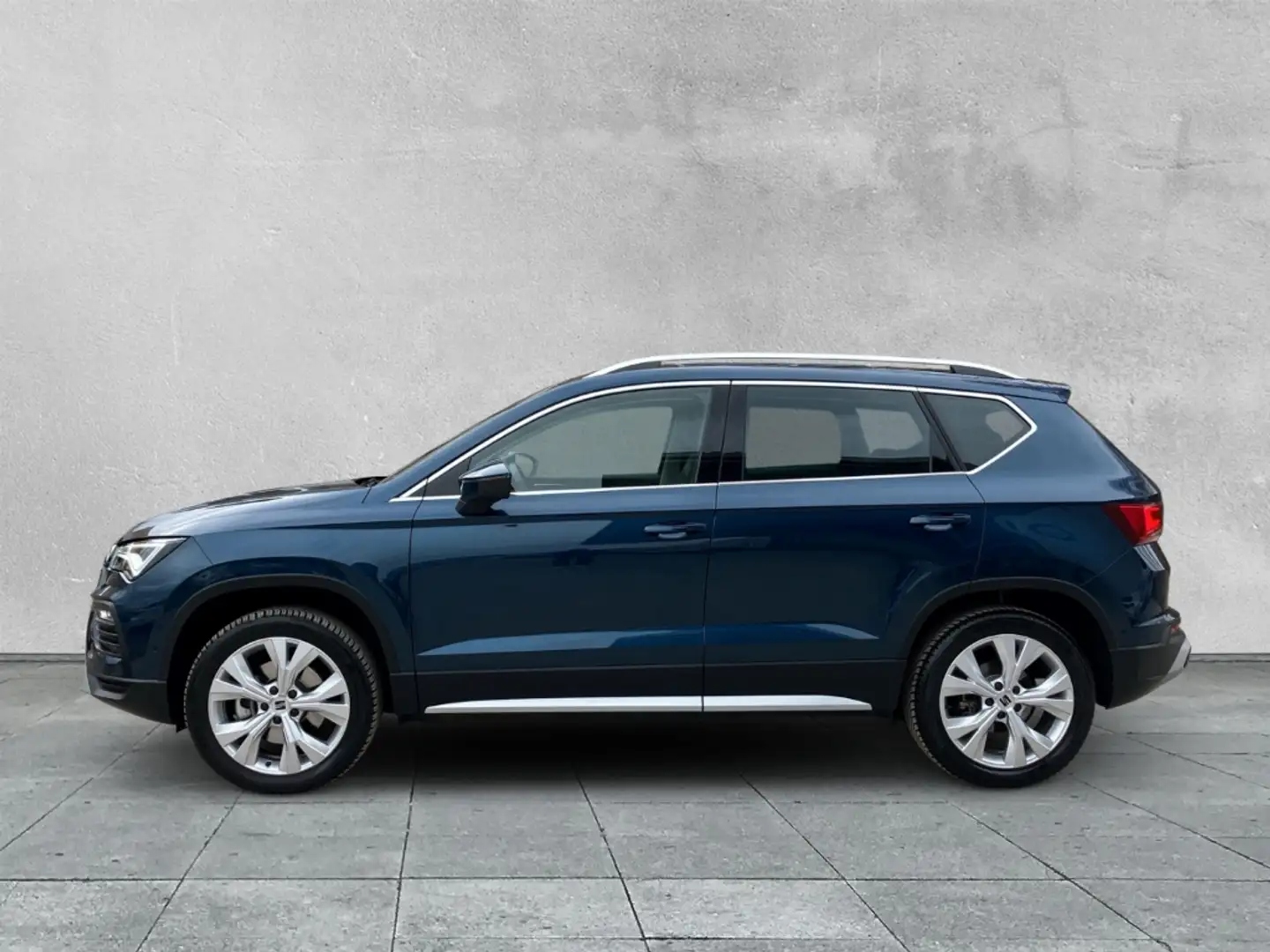 SEAT Ateca Xperience 2.0 TSI DSG 4Drive +LED+SHZ+ACC+ Blauw - 2