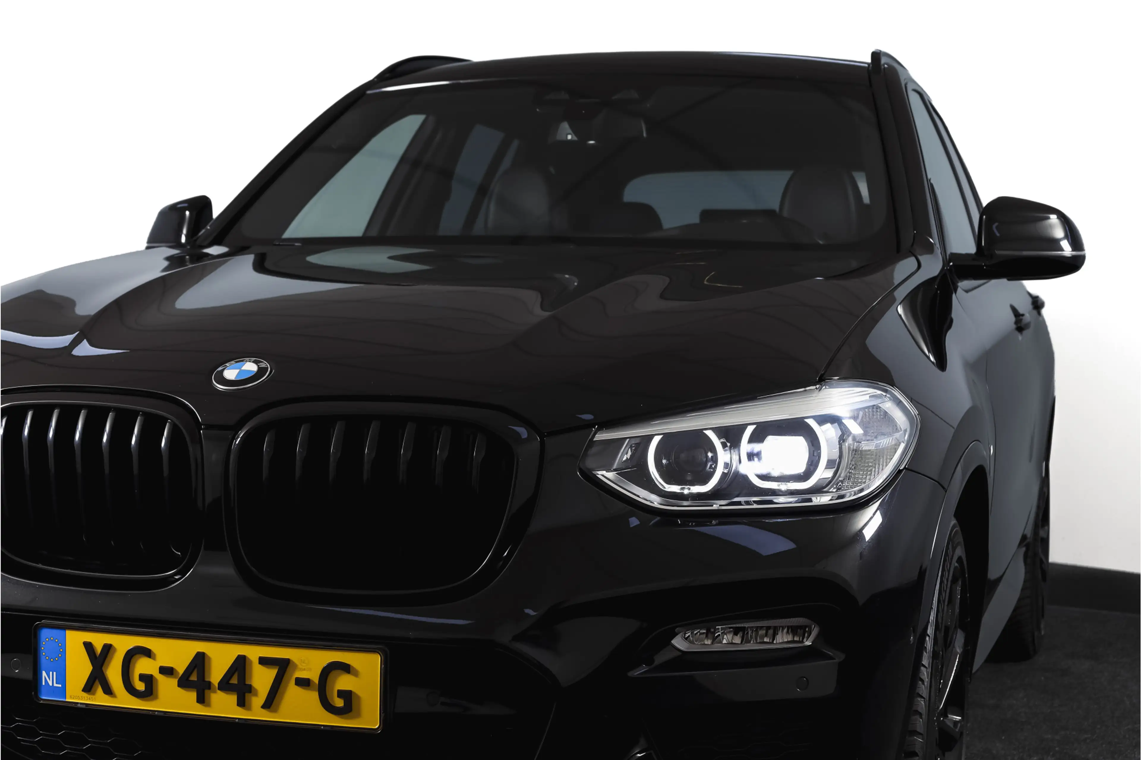 BMW X3 xDrive20i 184 PK High Executive Org. NL | M-Sport — photo 41
