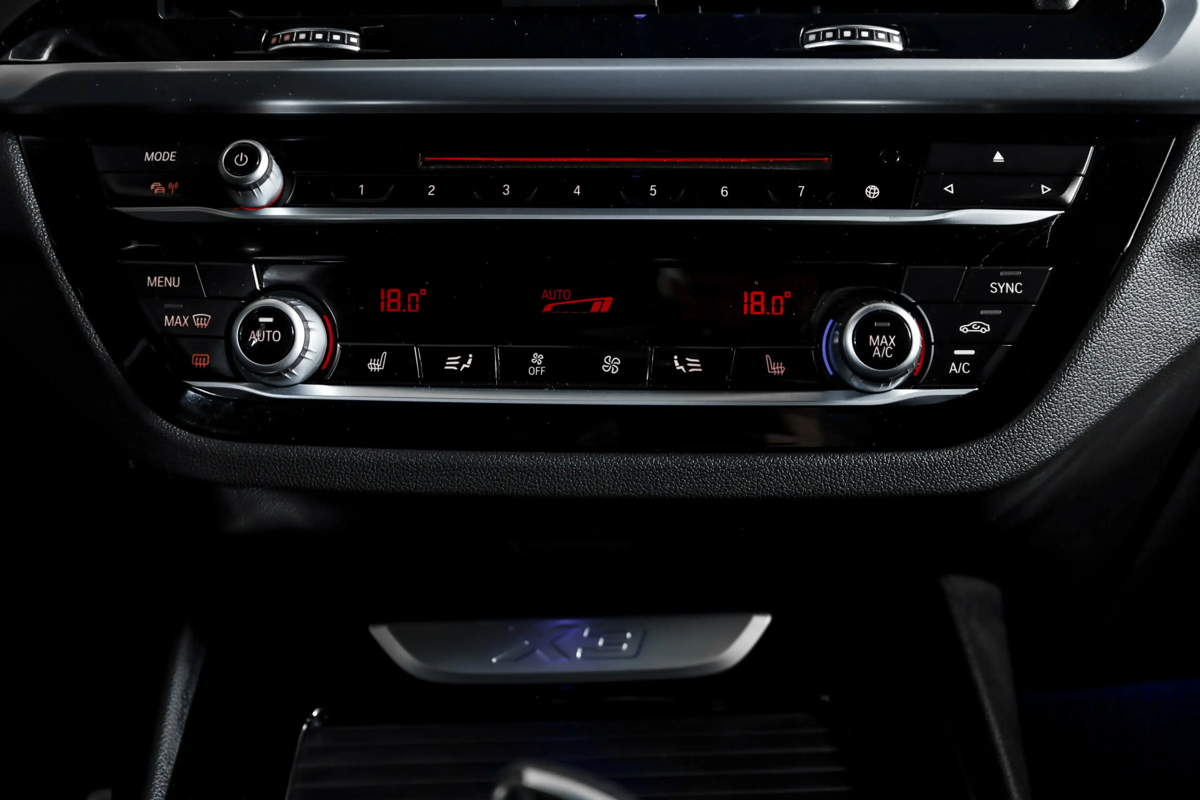BMW X3 xDrive20i 184 PK High Executive Org. NL | M-Sport — photo 32