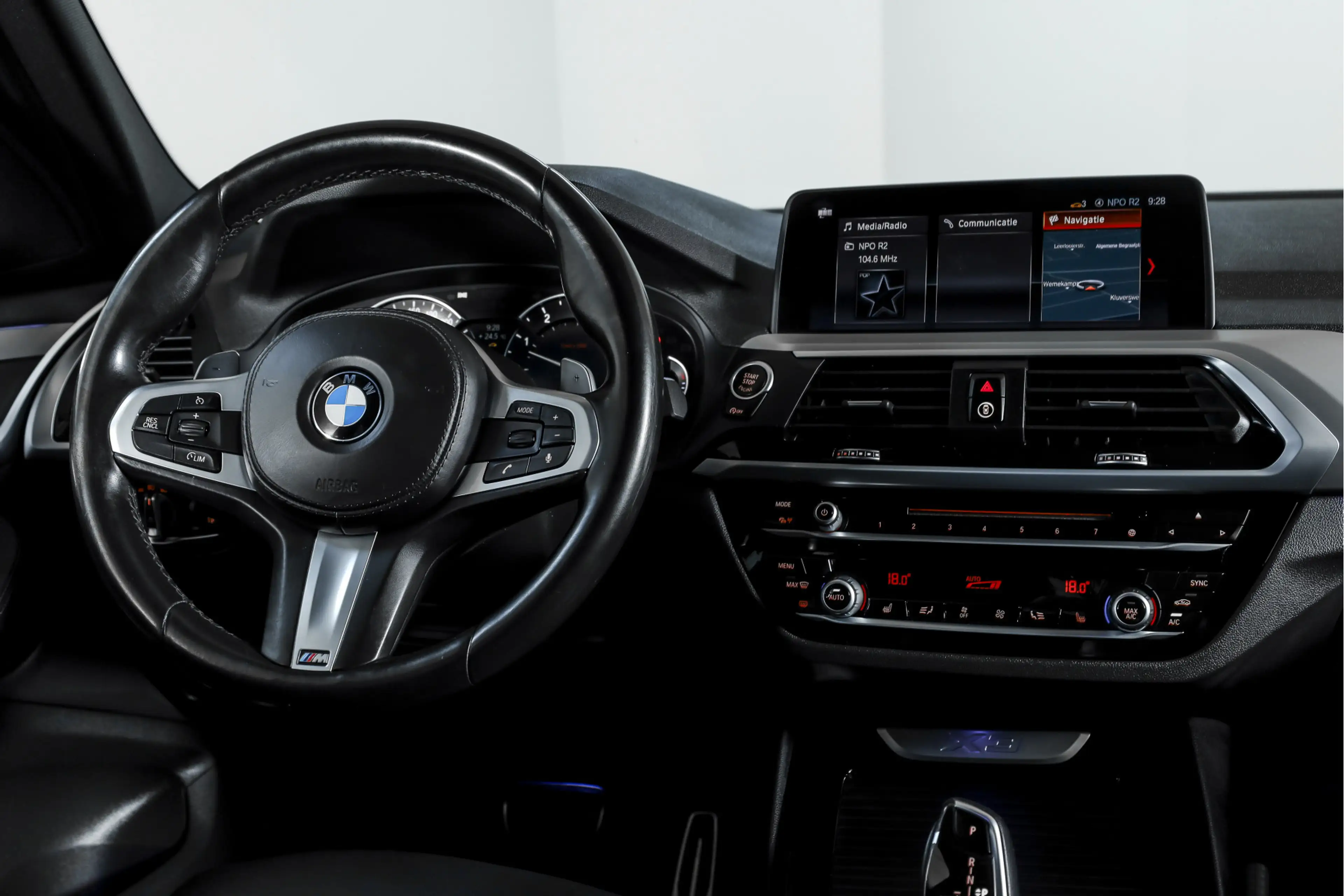 BMW X3 xDrive20i 184 PK High Executive Org. NL | M-Sport — photo 43