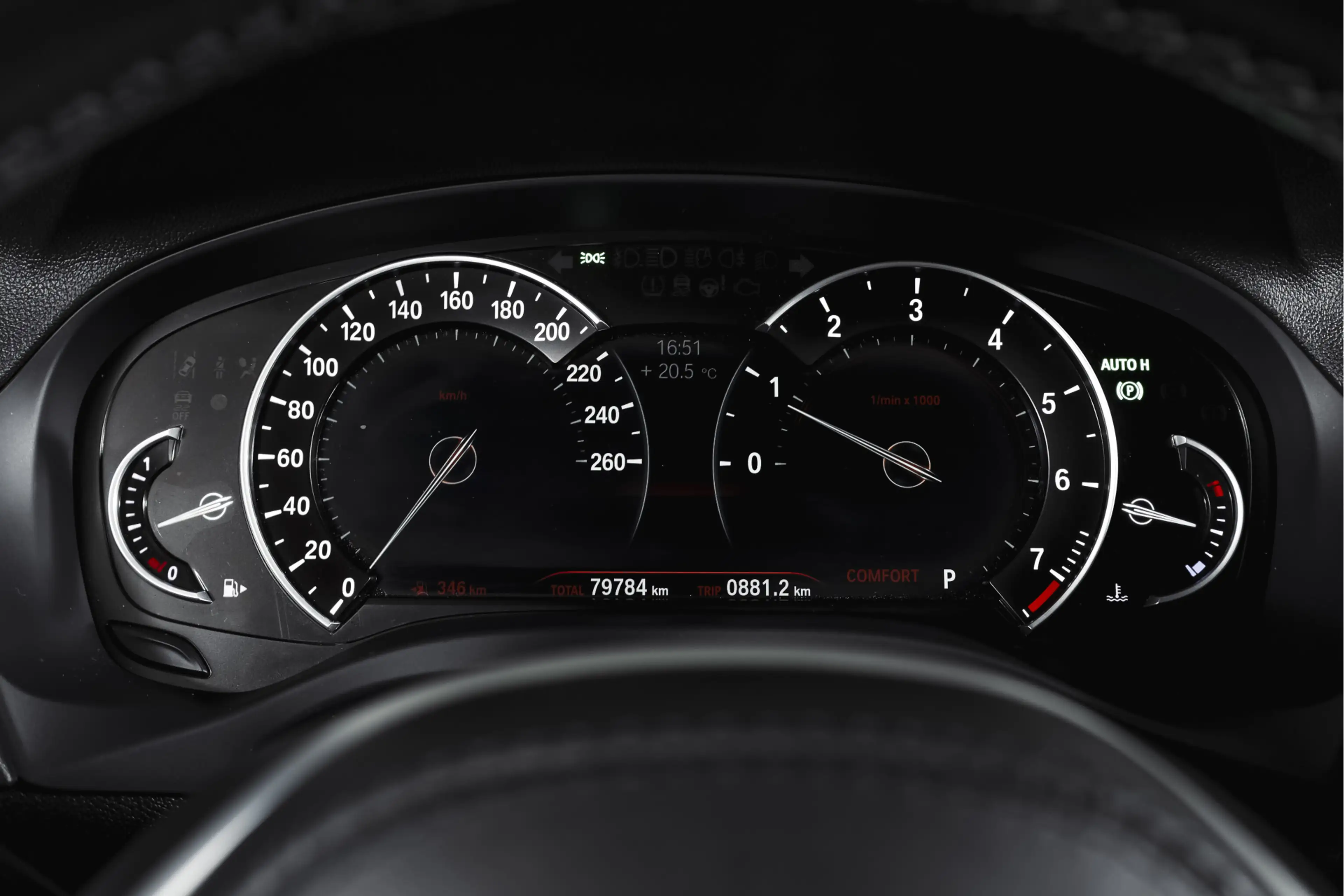 BMW X3 xDrive20i 184 PK High Executive Org. NL | M-Sport — photo 4