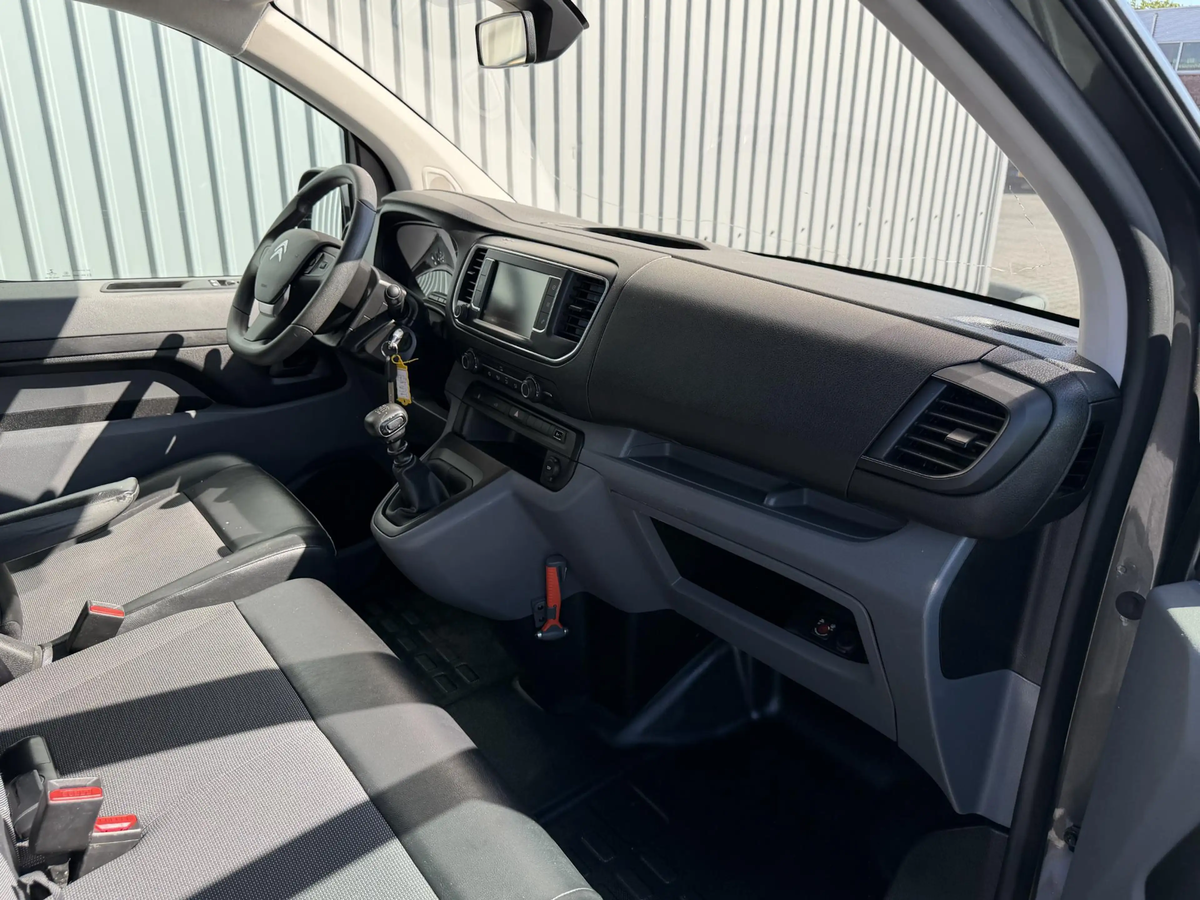 Citroen Jumpy 2.0 BlueHDI 120*L3H1*A/C*CRUISE*3PERS*TEL*NAVI*PDC — photo 3
