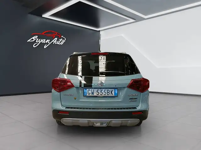 Suzuki Vitara view 4