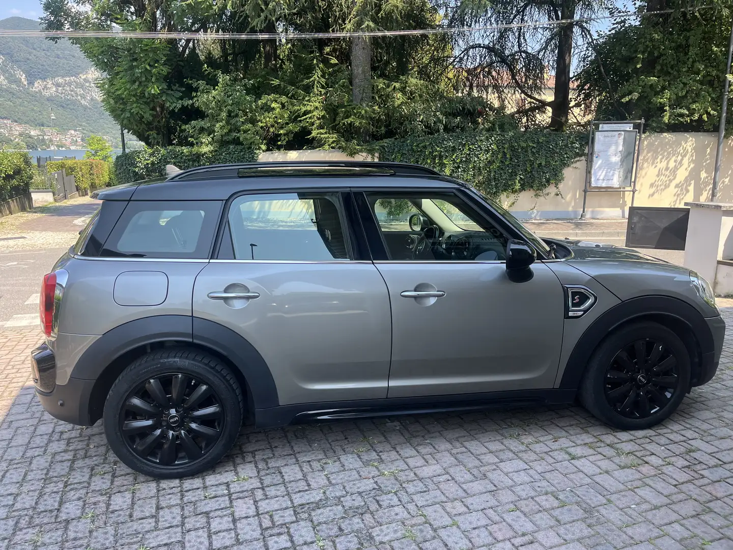 MINI Cooper D Countryman Mini Countryman  S F60 2017 2.0 Hype auto my18 Bronce - 1