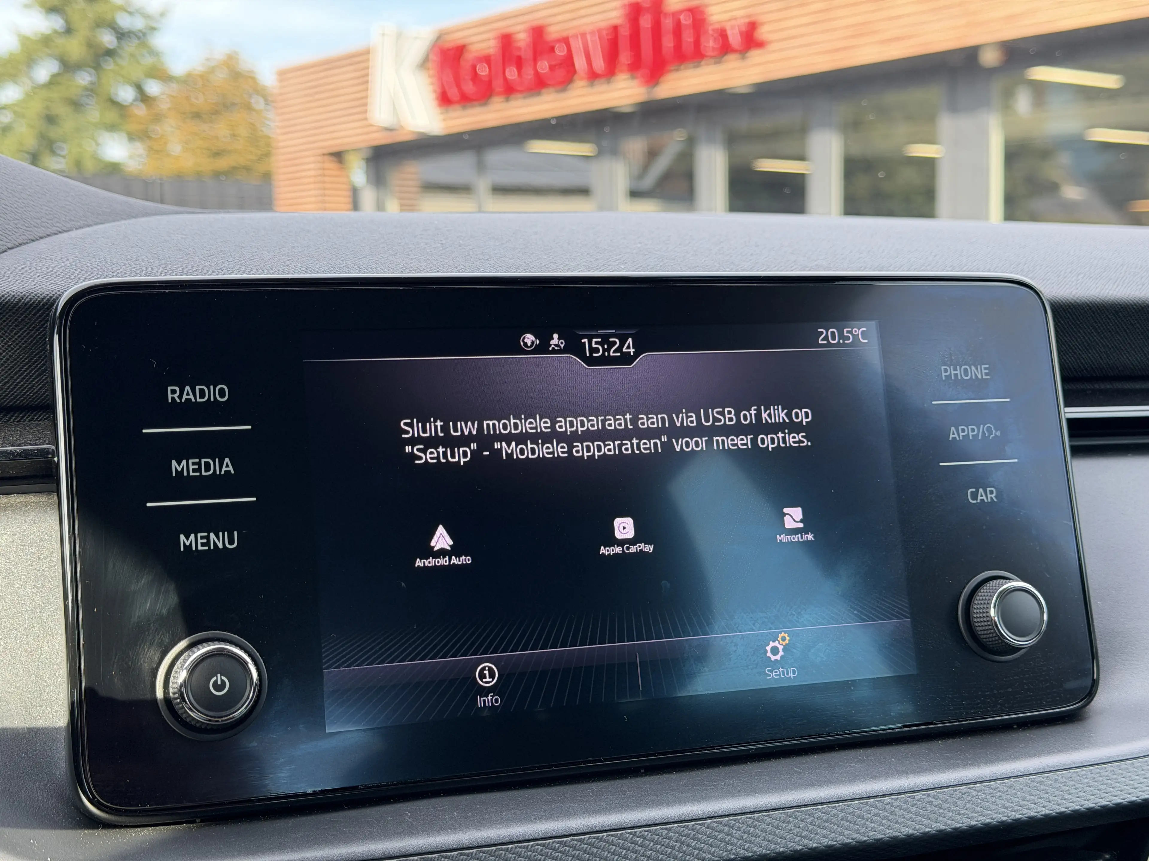 Skoda Kamiq 1.0 TSI 110pk Greentech Sport Business | Trekhaak — photo 15