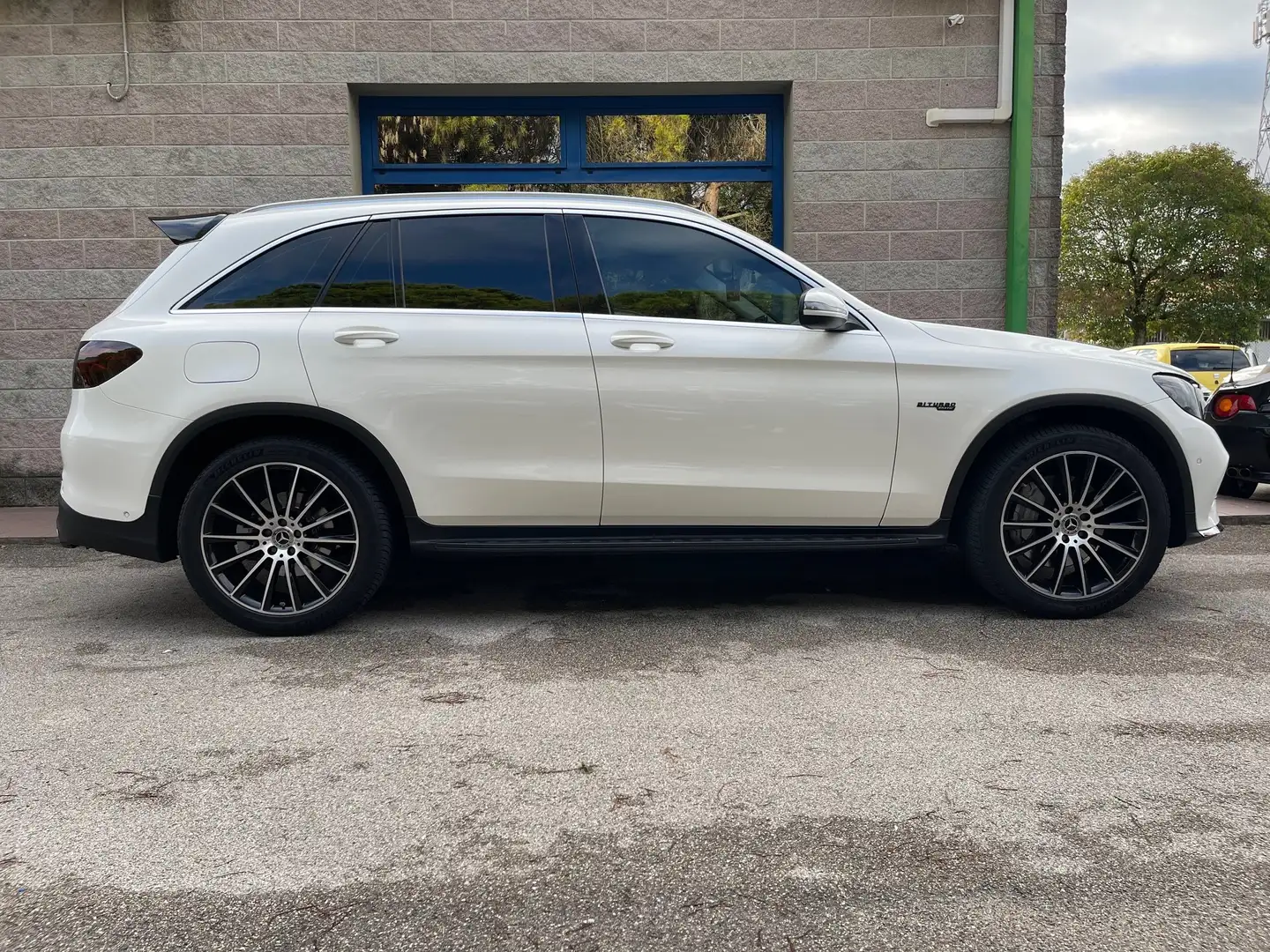 Mercedes-Benz GLC 250 PREMIUM 4 MATIC 2.2 CDI 204CV CERCHI DA 20" Wit - 2