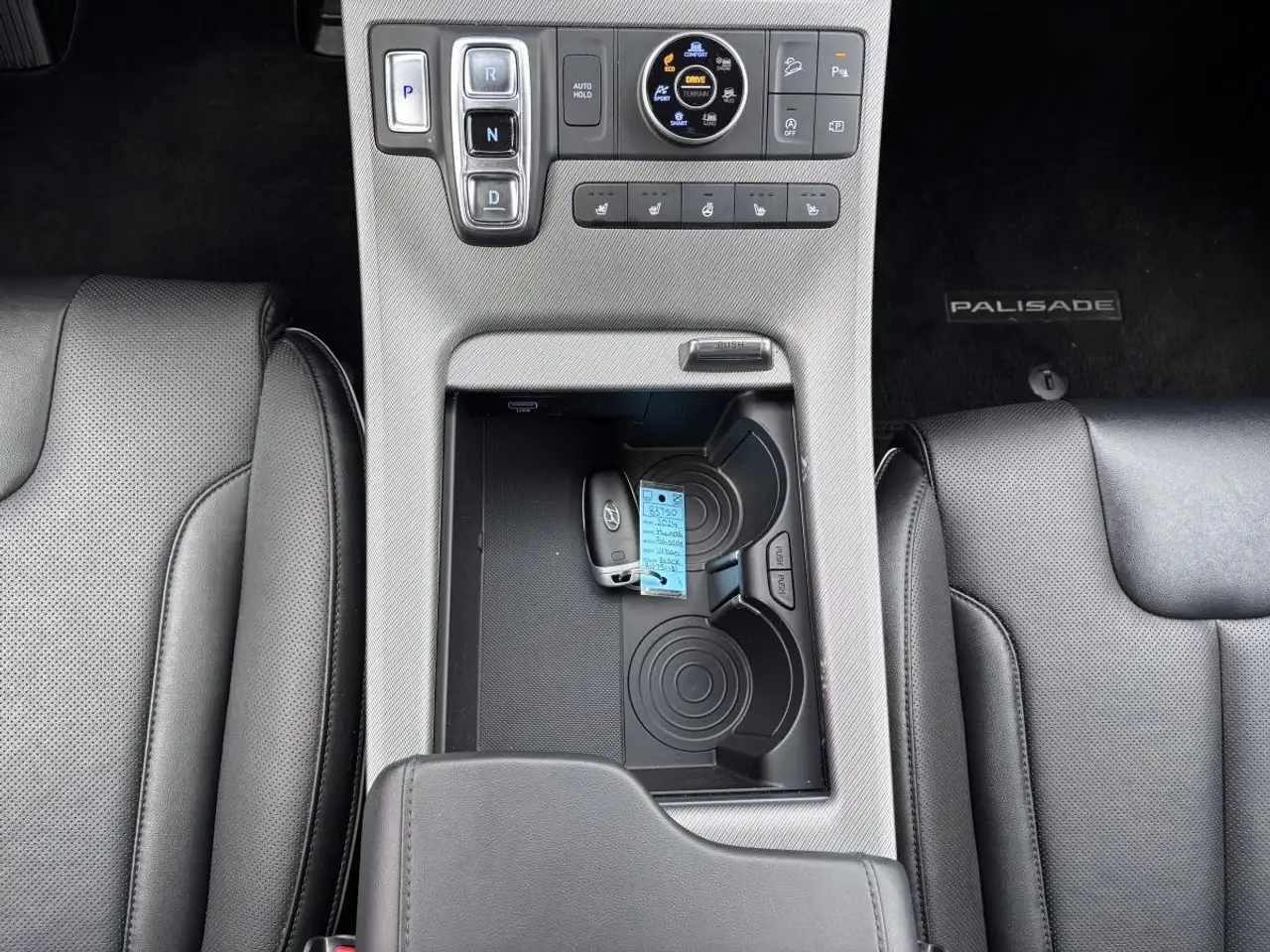 Hyundai PALISADE снимка Hyundai PALISADE