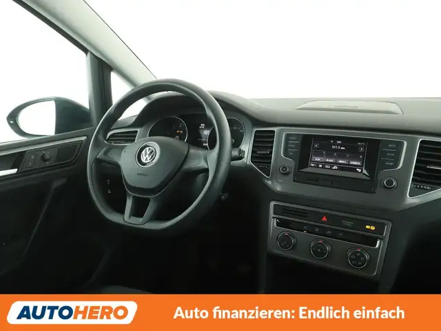 Volkswagen Golf Sportsvan view 13