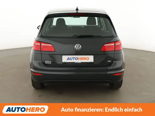 Volkswagen Golf Sportsvan view 5