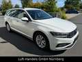 Volkswagen Passat Variant Conceptline Autom Navi ACC AHK Bianco - thumbnail 3