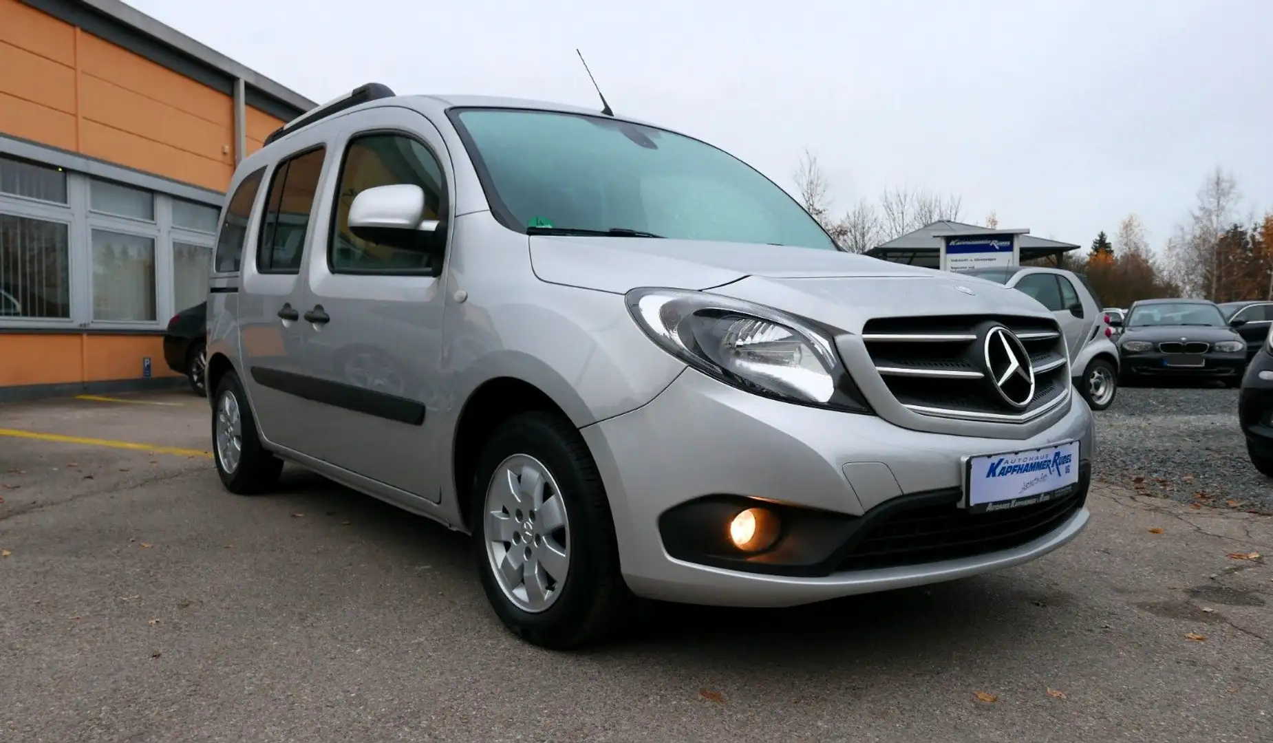 Mercedes-Benz Citan 111 CDI TOURER-Edition/Kamera/AHK Silber - 2