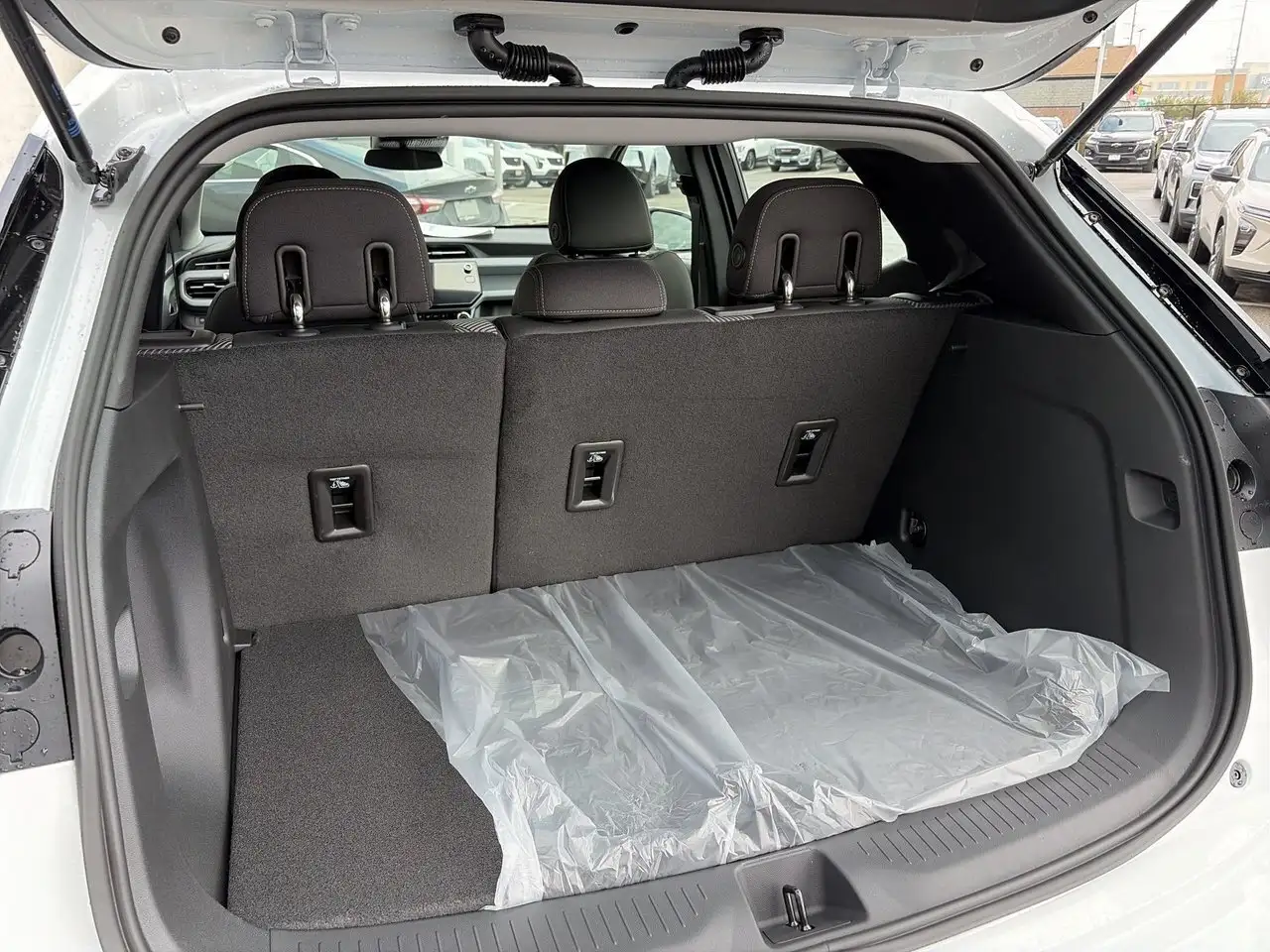 Chevrolet Bolt снимка Chevrolet Bolt
