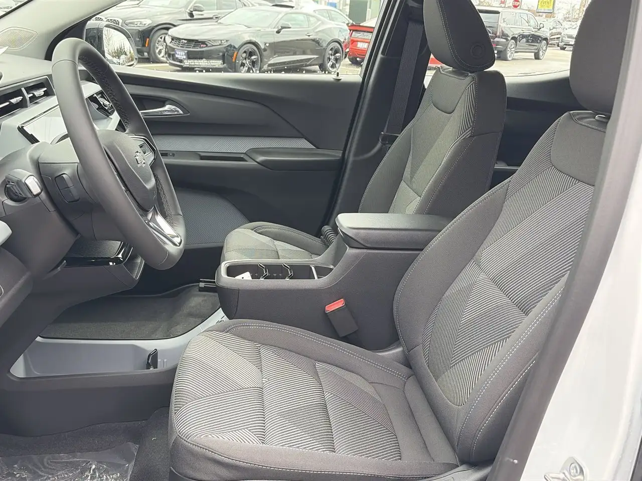 Chevrolet Bolt снимка Chevrolet Bolt