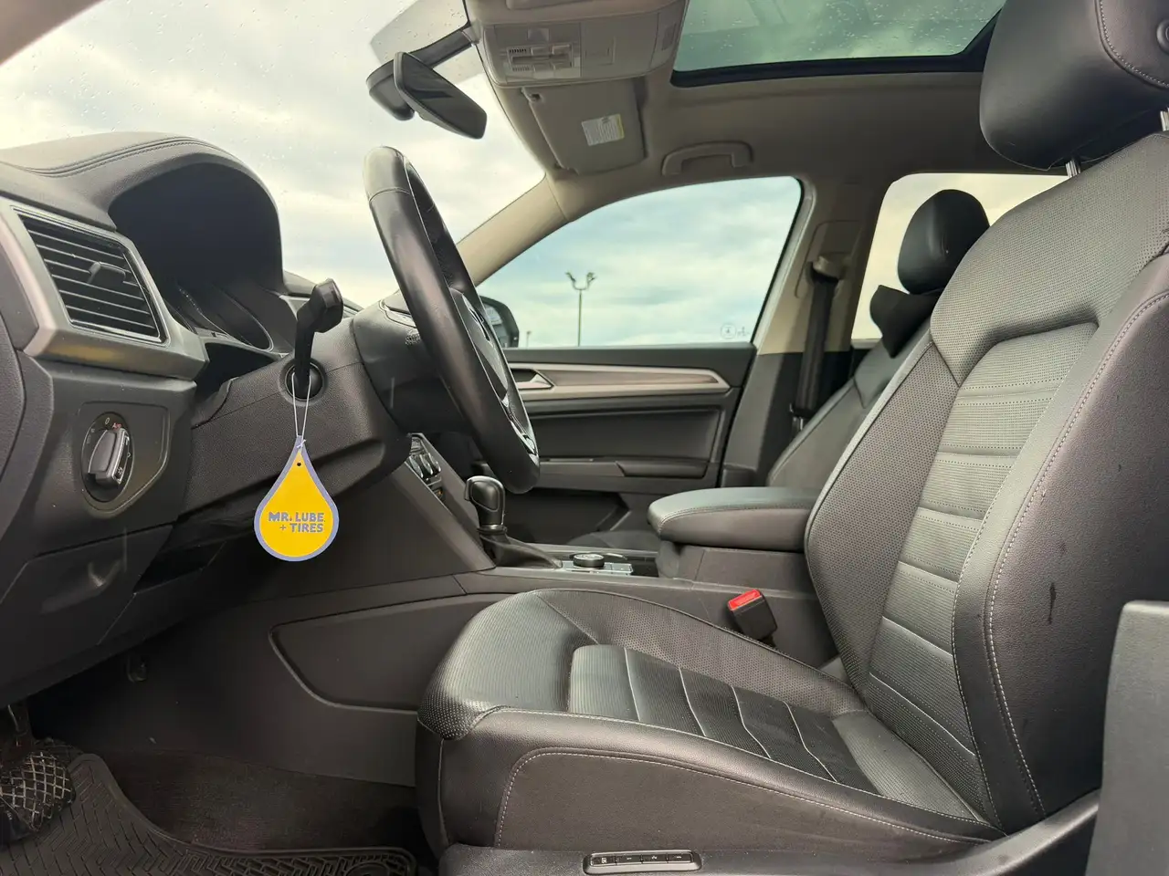 Volkswagen Atlas снимка Volkswagen Atlas