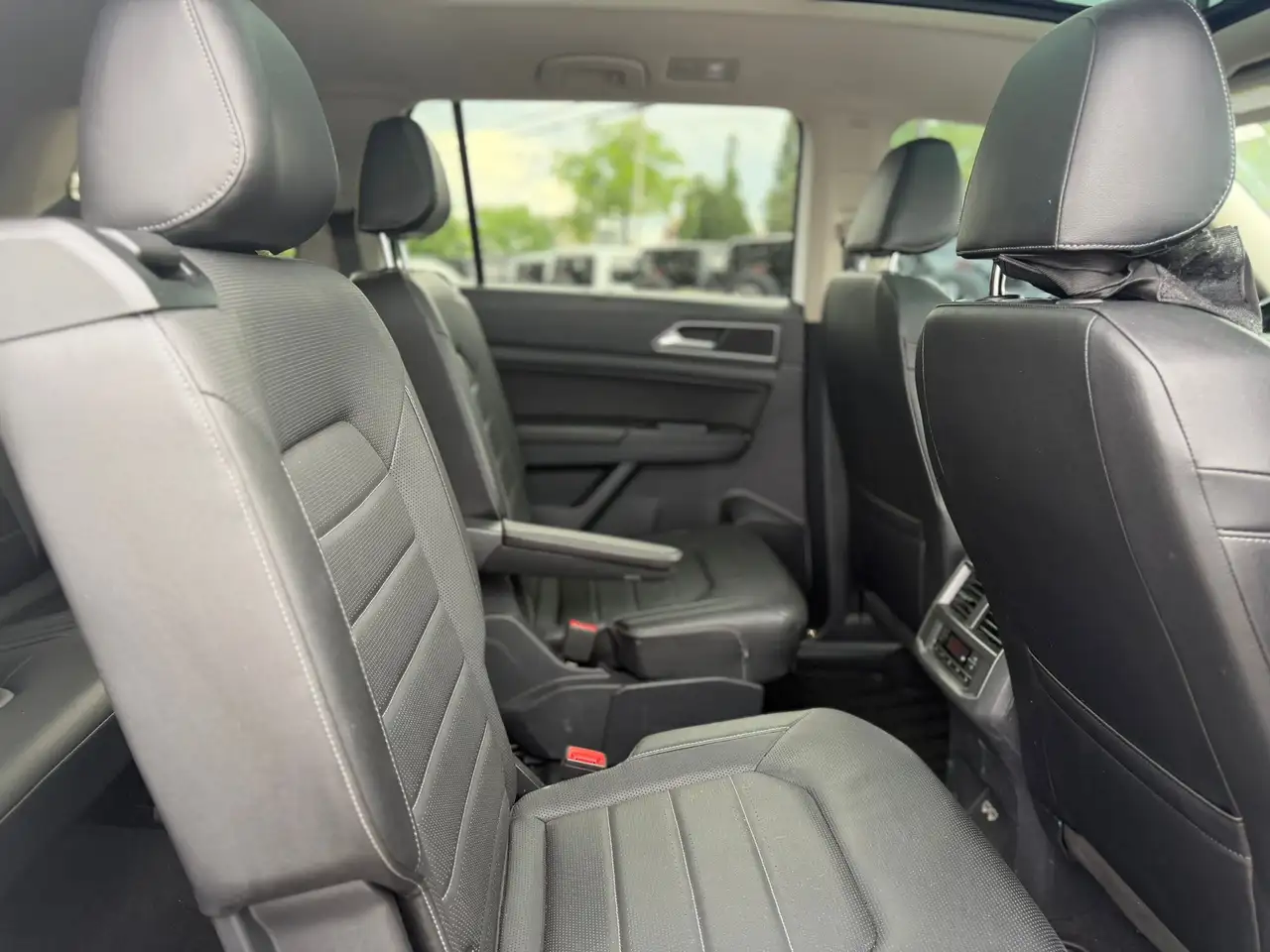 Volkswagen Atlas снимка Volkswagen Atlas