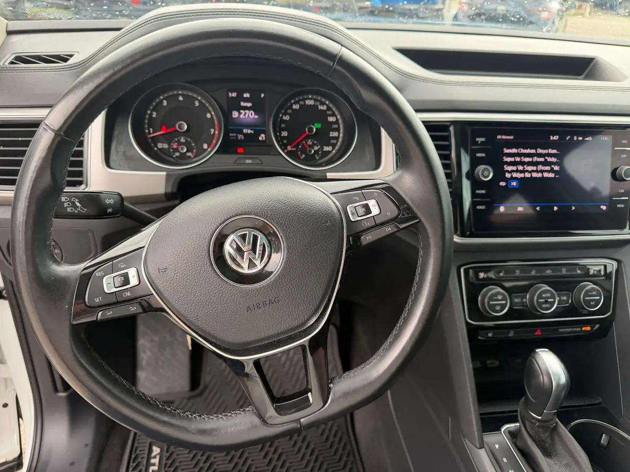 Volkswagen Atlas снимка Volkswagen Atlas