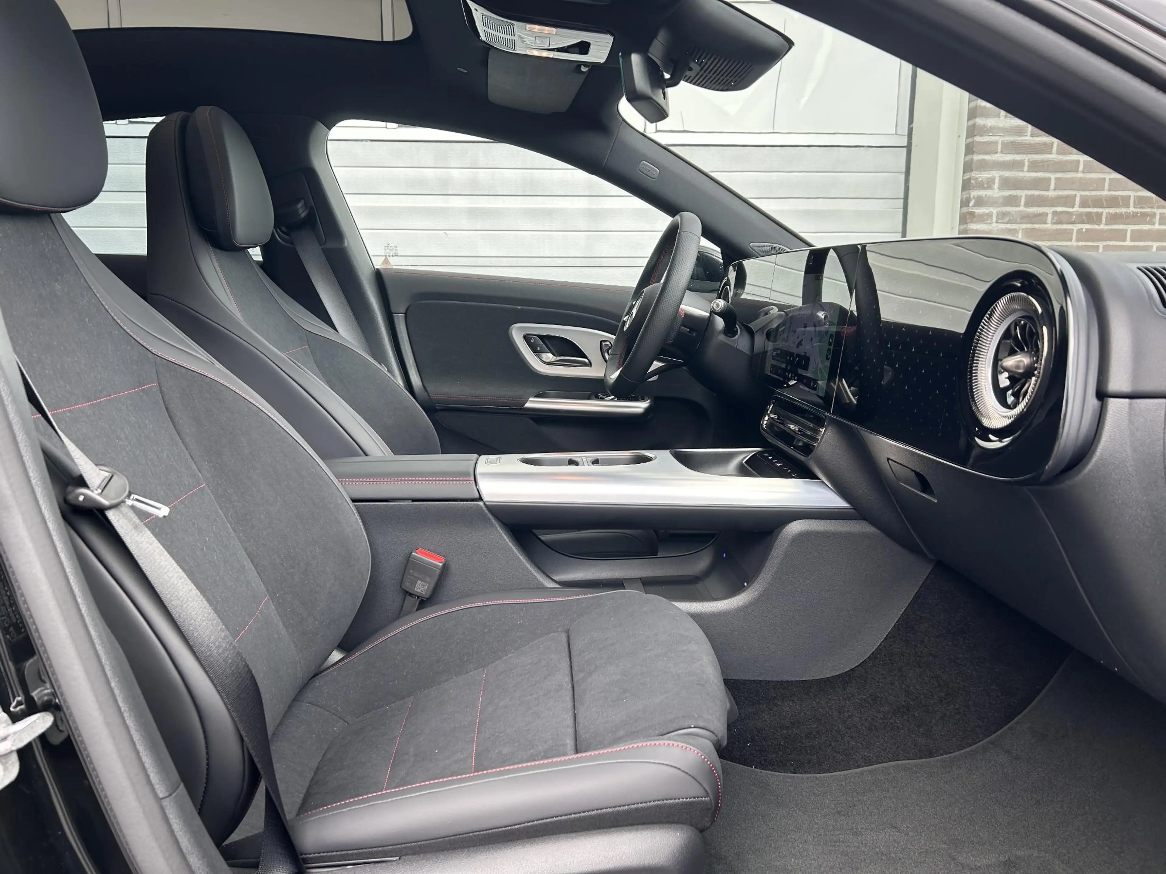 Mercedes-Benz CLA 250 250+ Business Solution AMG 85.5 kWh | Panoramadak — photo 7
