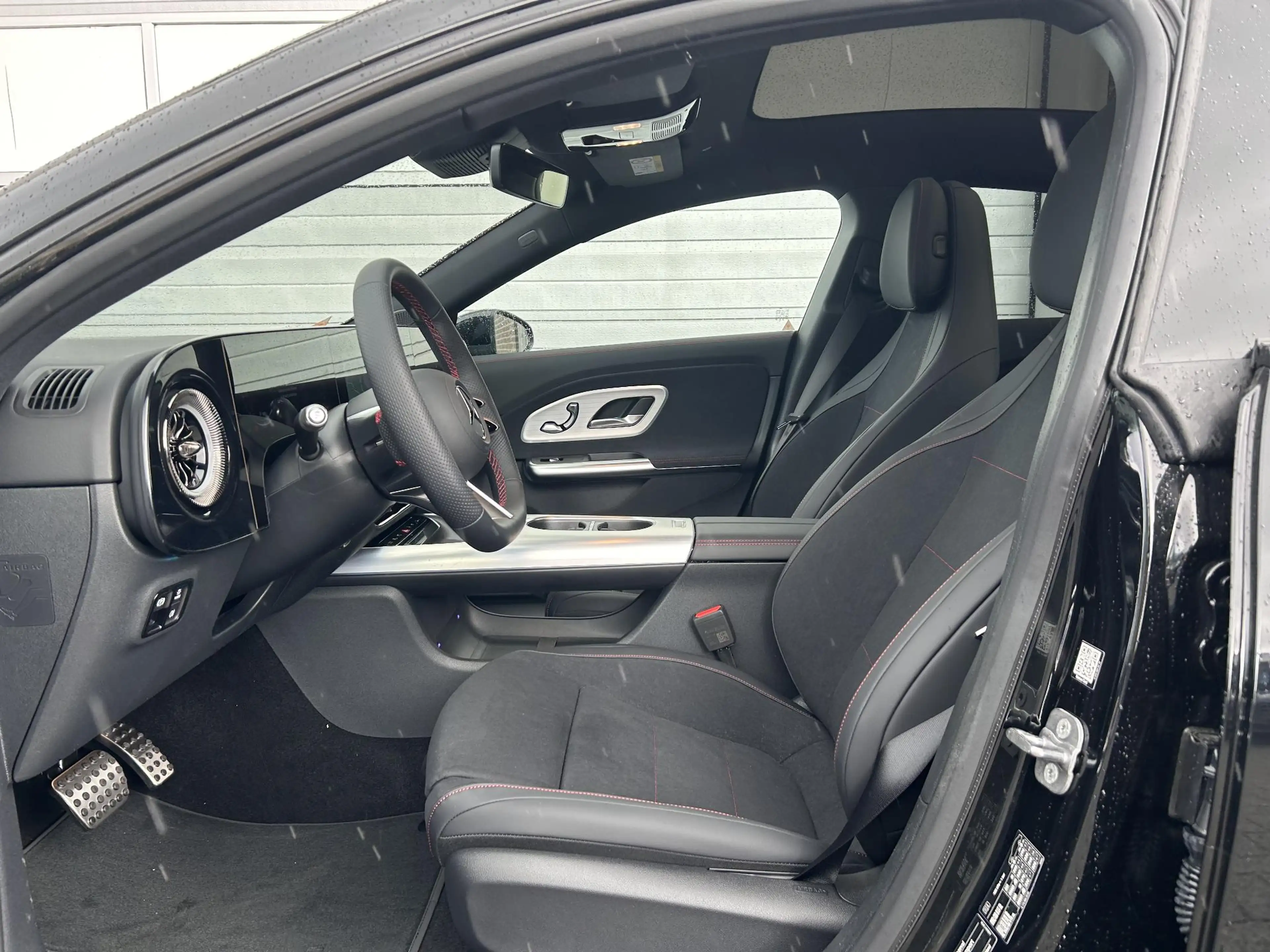 Mercedes-Benz CLA 250 250+ Business Solution AMG 85.5 kWh | Panoramadak — photo 6