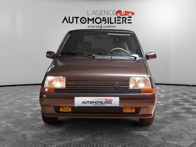Renault R 5 Baccara 1.7i 90 Ch 5V.