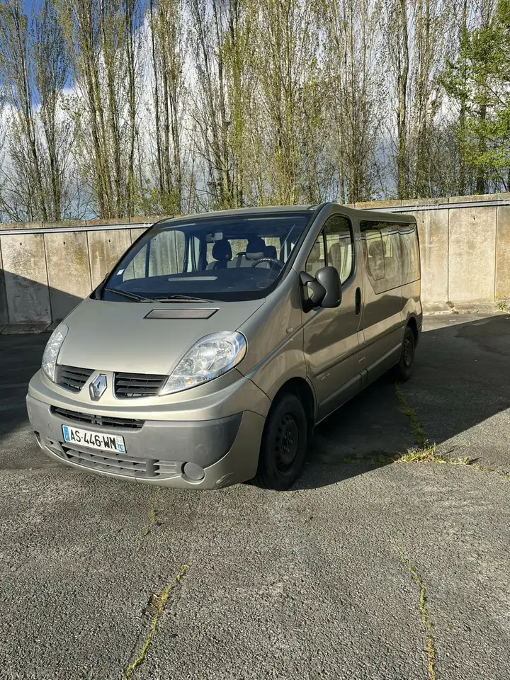 Renault Trafic CA 2.0 DCI 115 L1H1 1000 KG GRAND CONFOR