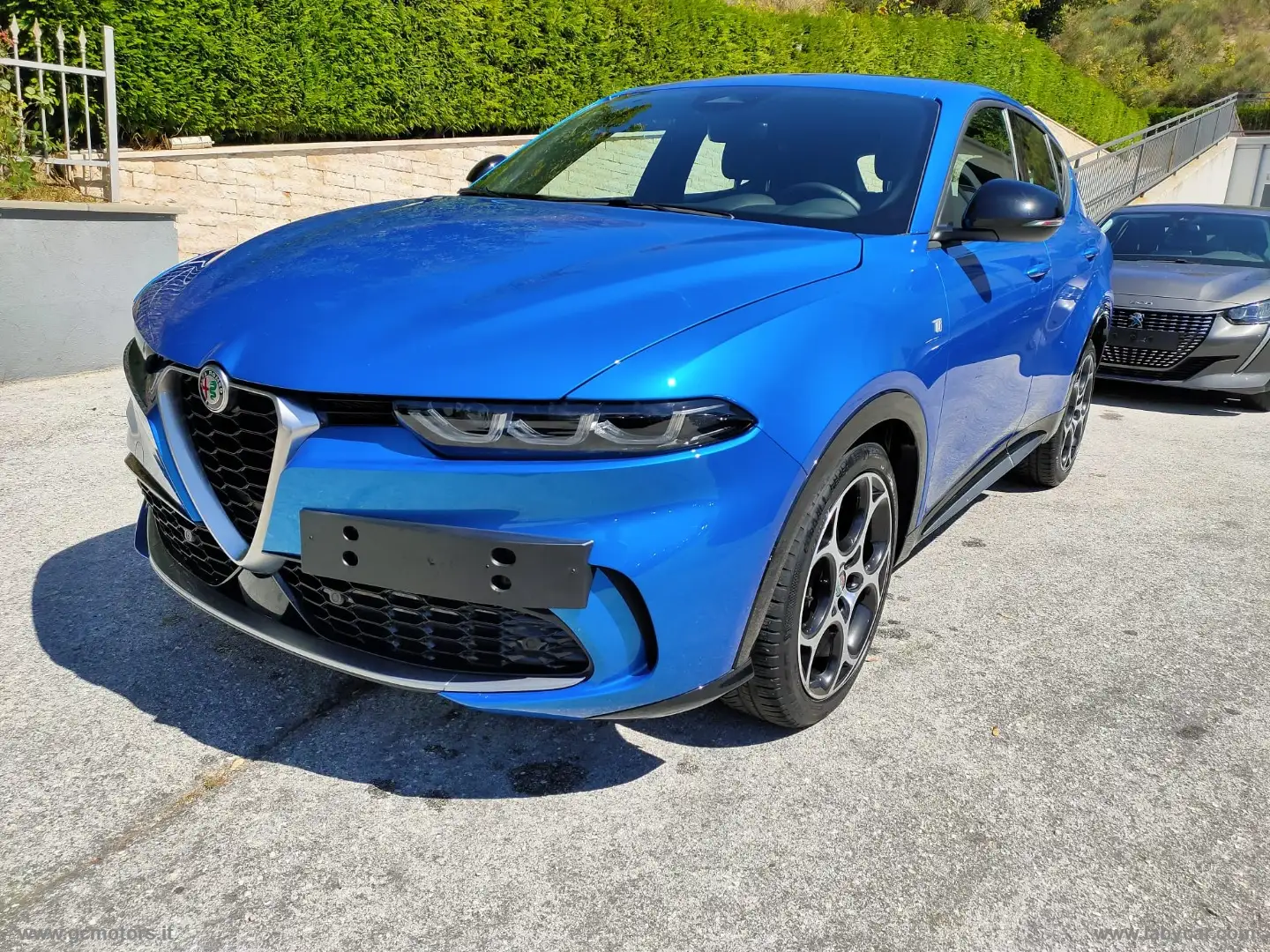 Alfa Romeo Tonale 1.6 diesel 130 CV TCT6 Ti Blau - 1