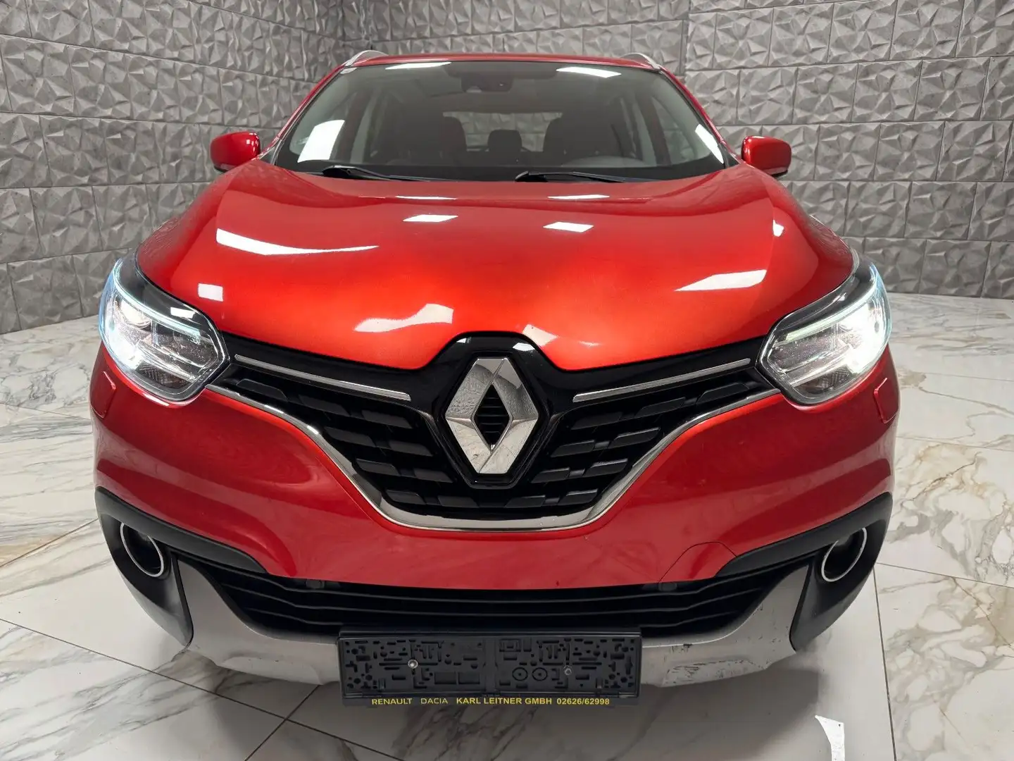 Renault Kadjar XMOD 4x4 **Voll Fahrbereit*Teilleder*Navi Rot - 2