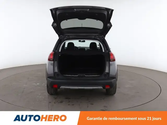 Peugeot 2008 view 16
