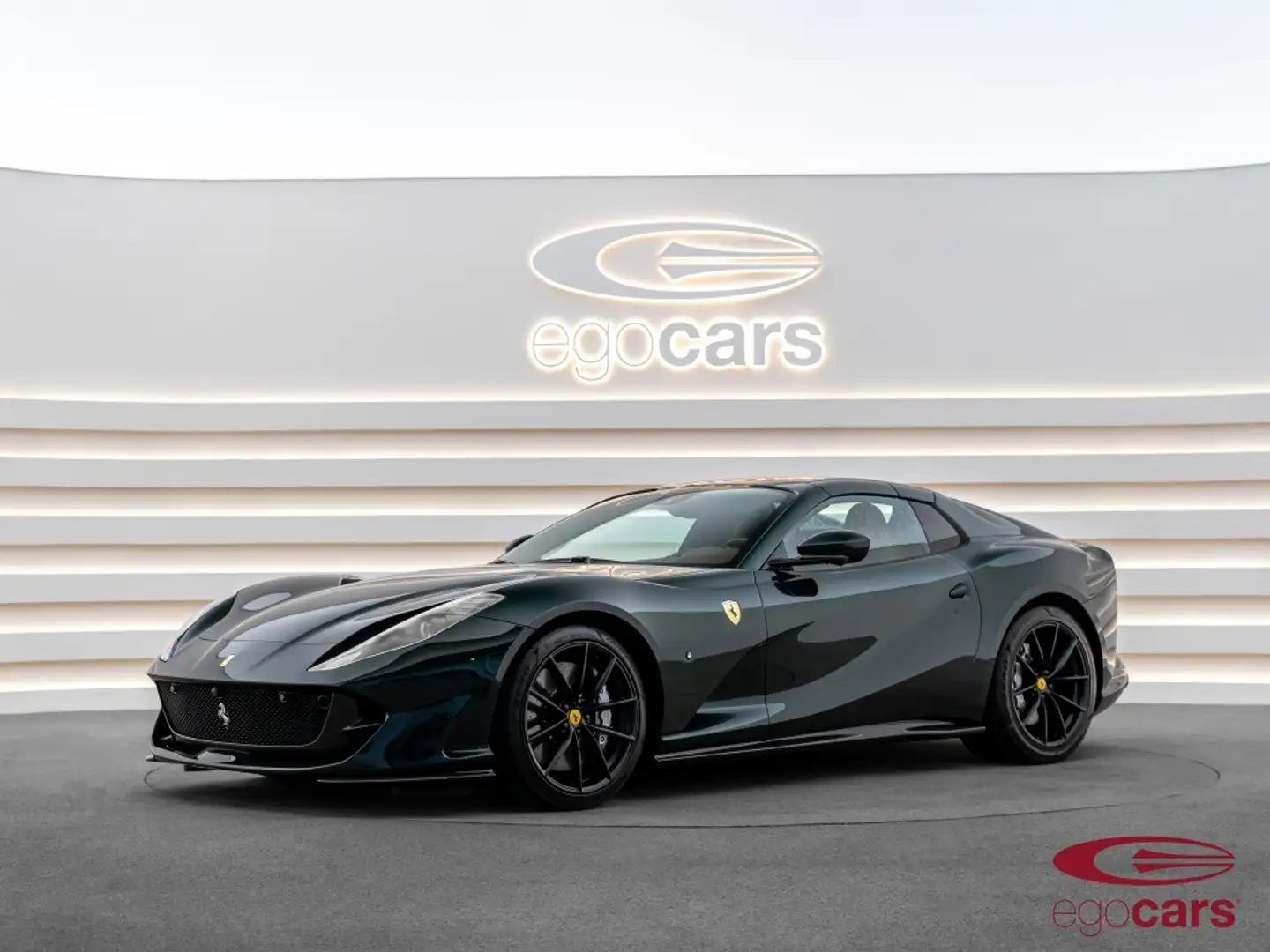 Ferrari 812 GTS Verde - 2