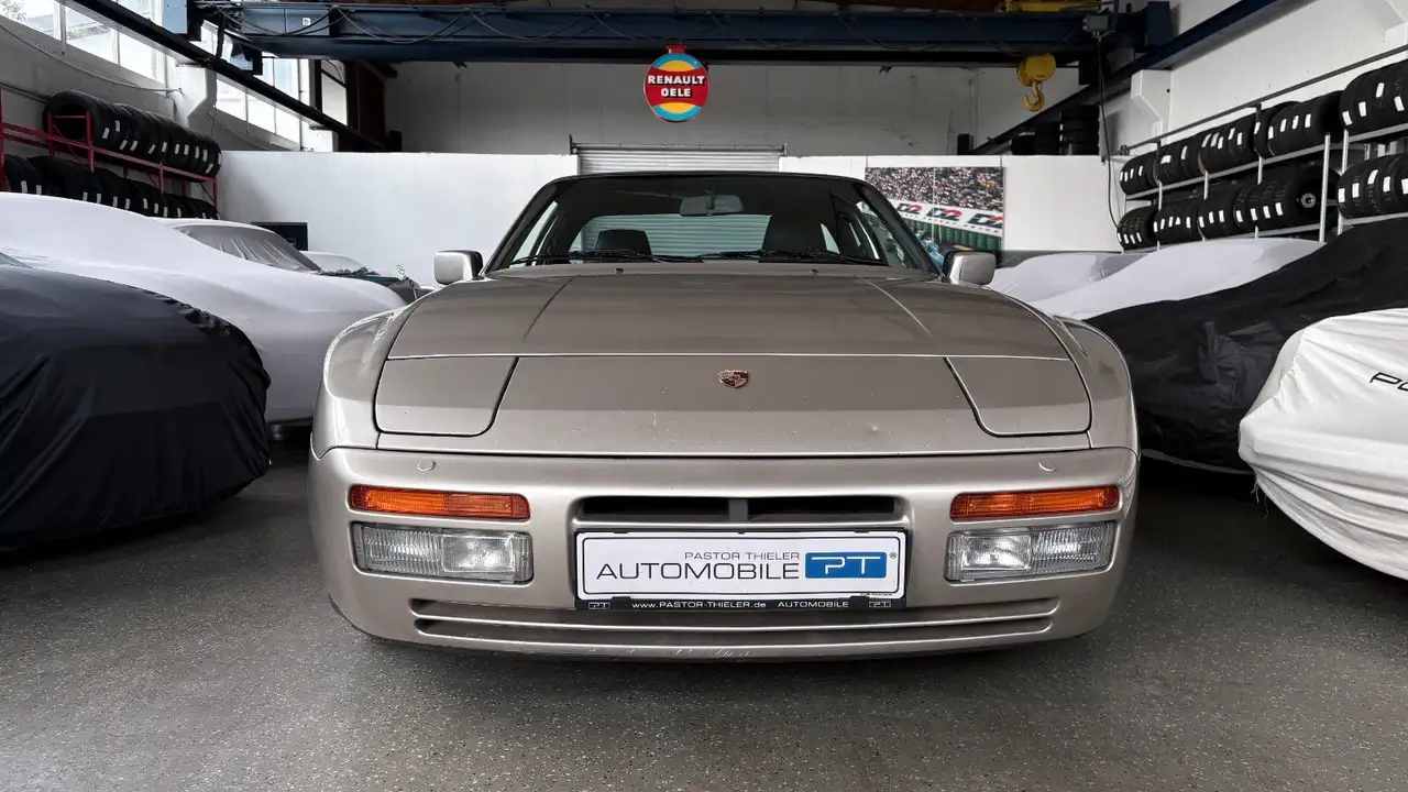 Porsche 944 Turbo 250 PS, 2 Hand, 30Jahre letzter Besitz, foto 2